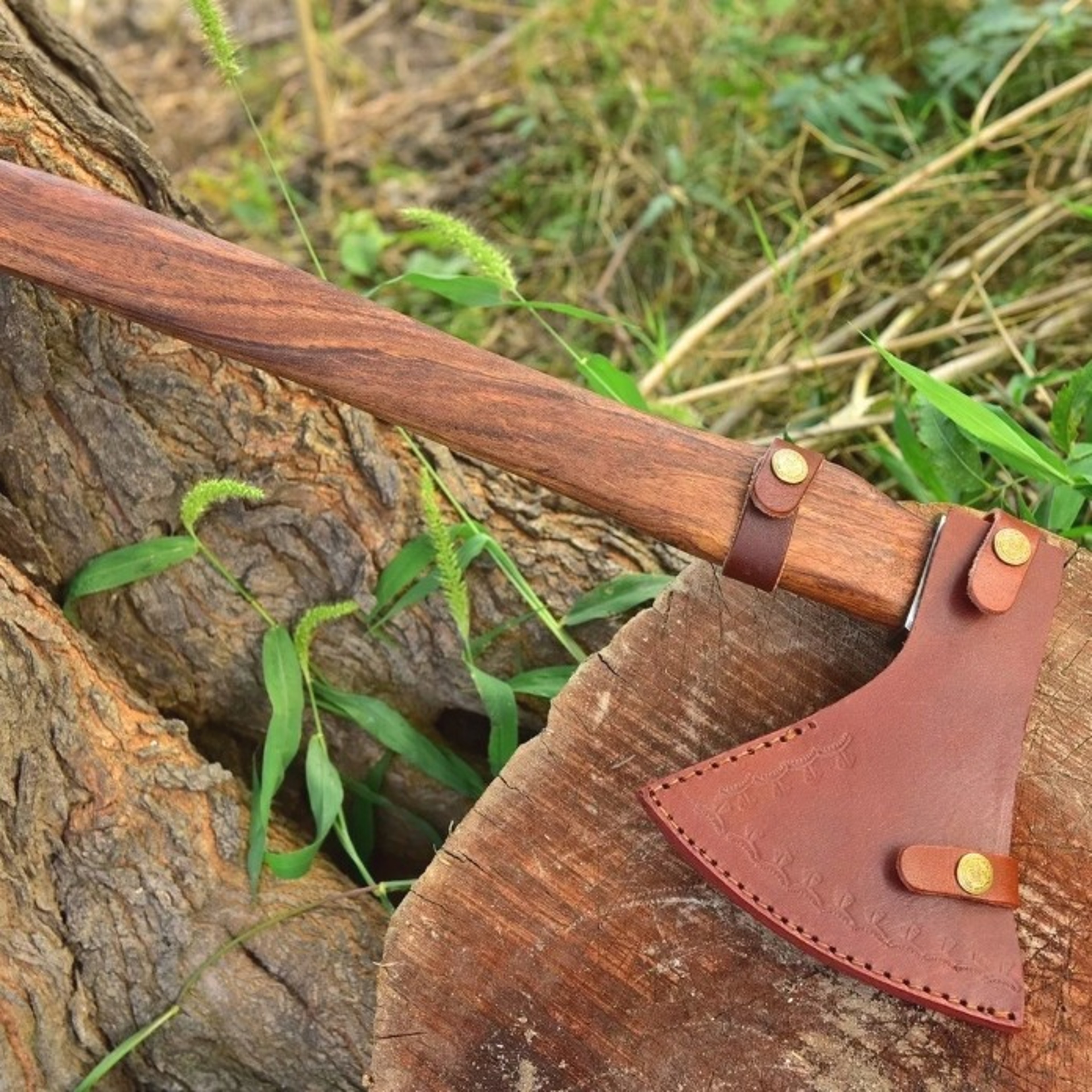 Handmade Steel Tomahawk Axe Integral Hunting Axe – view 2