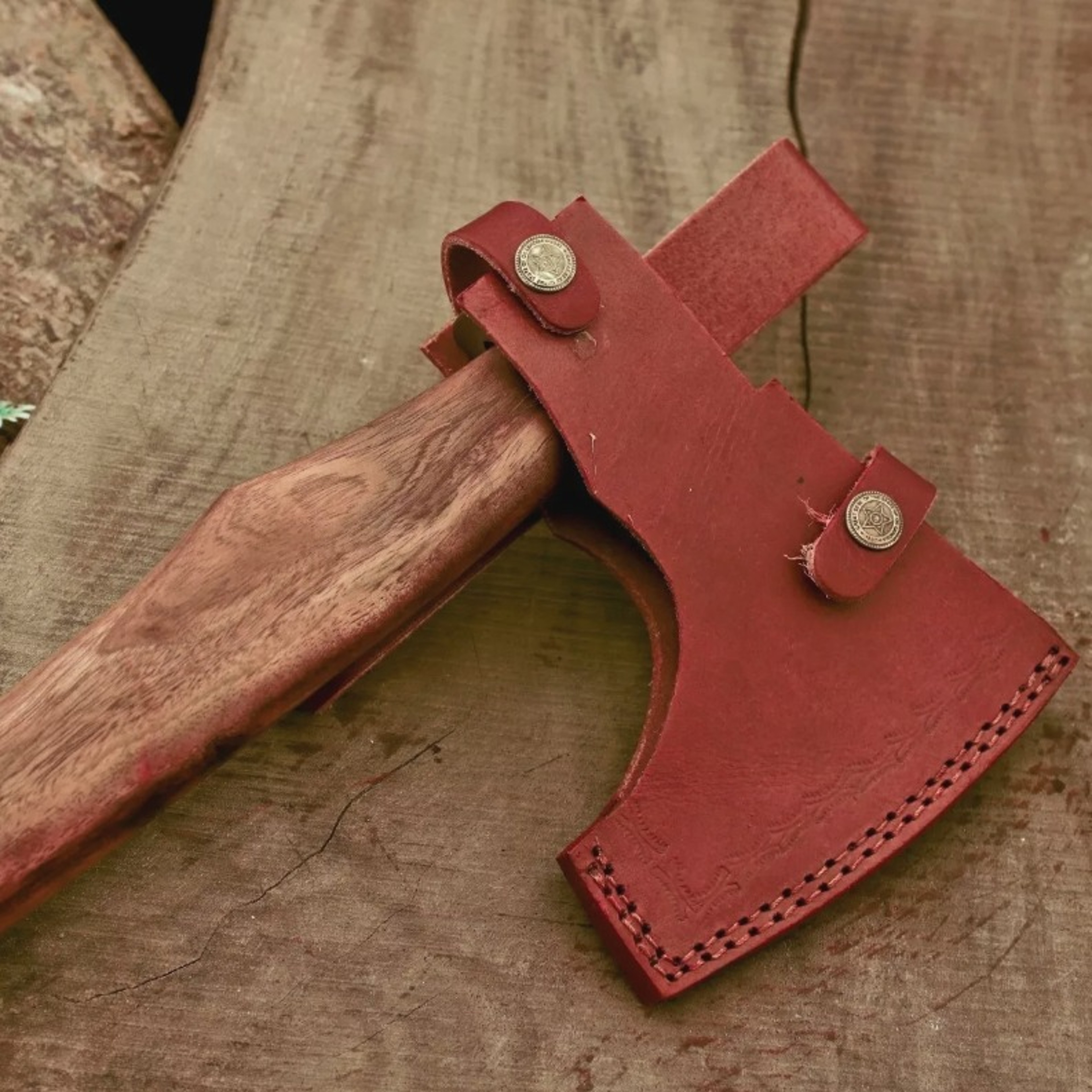 Handmade Viking Carbon Steel Tomahawk Axe Hatchet Hunting Axe Nowjpeg