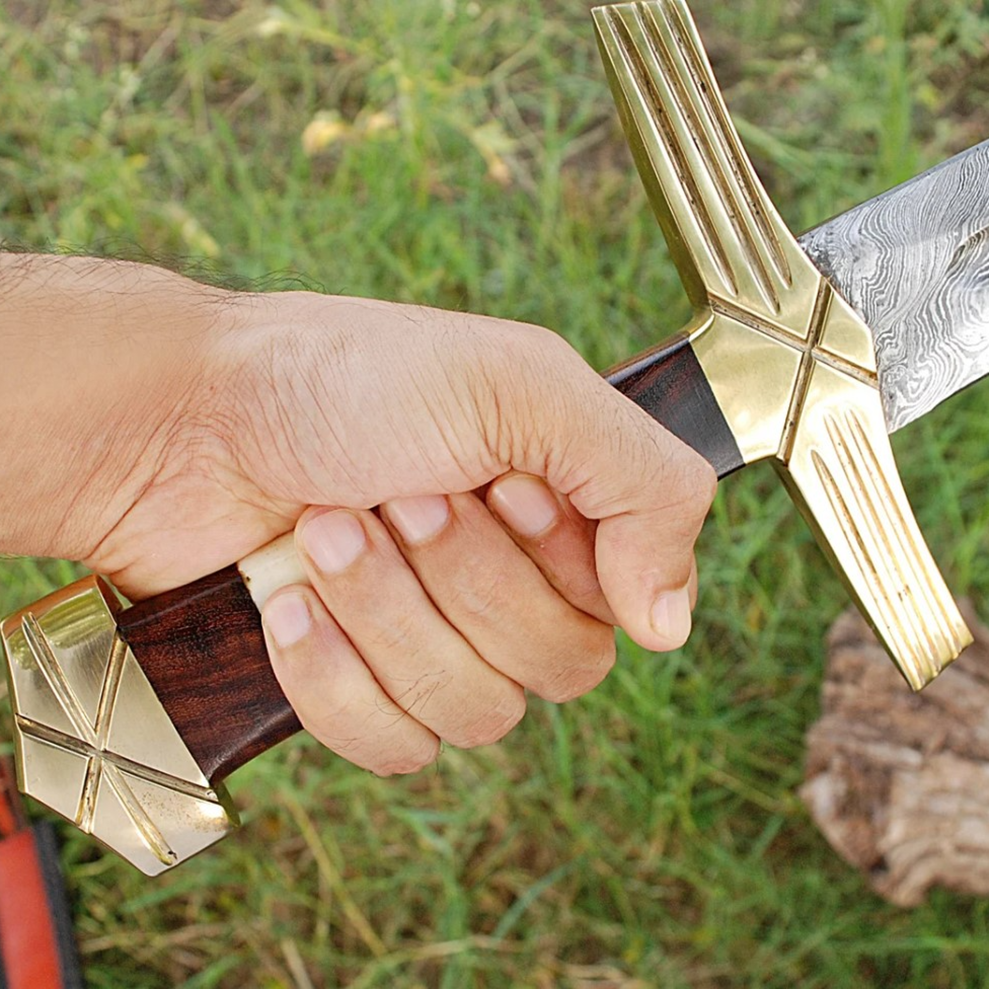 Formidable Viking Ruler Sword | Damascus Steel Hand-Forged Blade – view 4