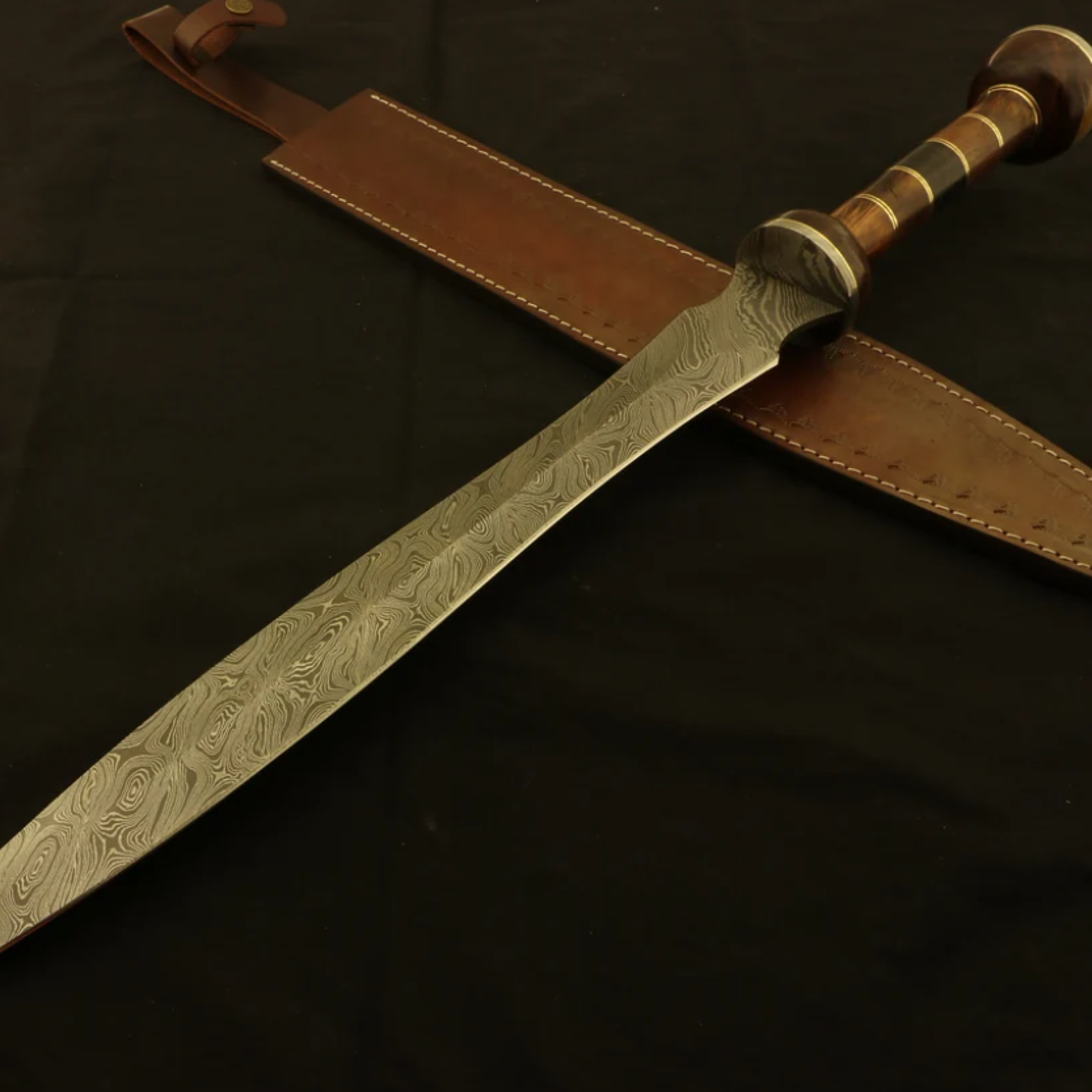 Roman Gladius Historical Custom Handmade Damascus Steel Blade Dagger Warrior Sword 1png