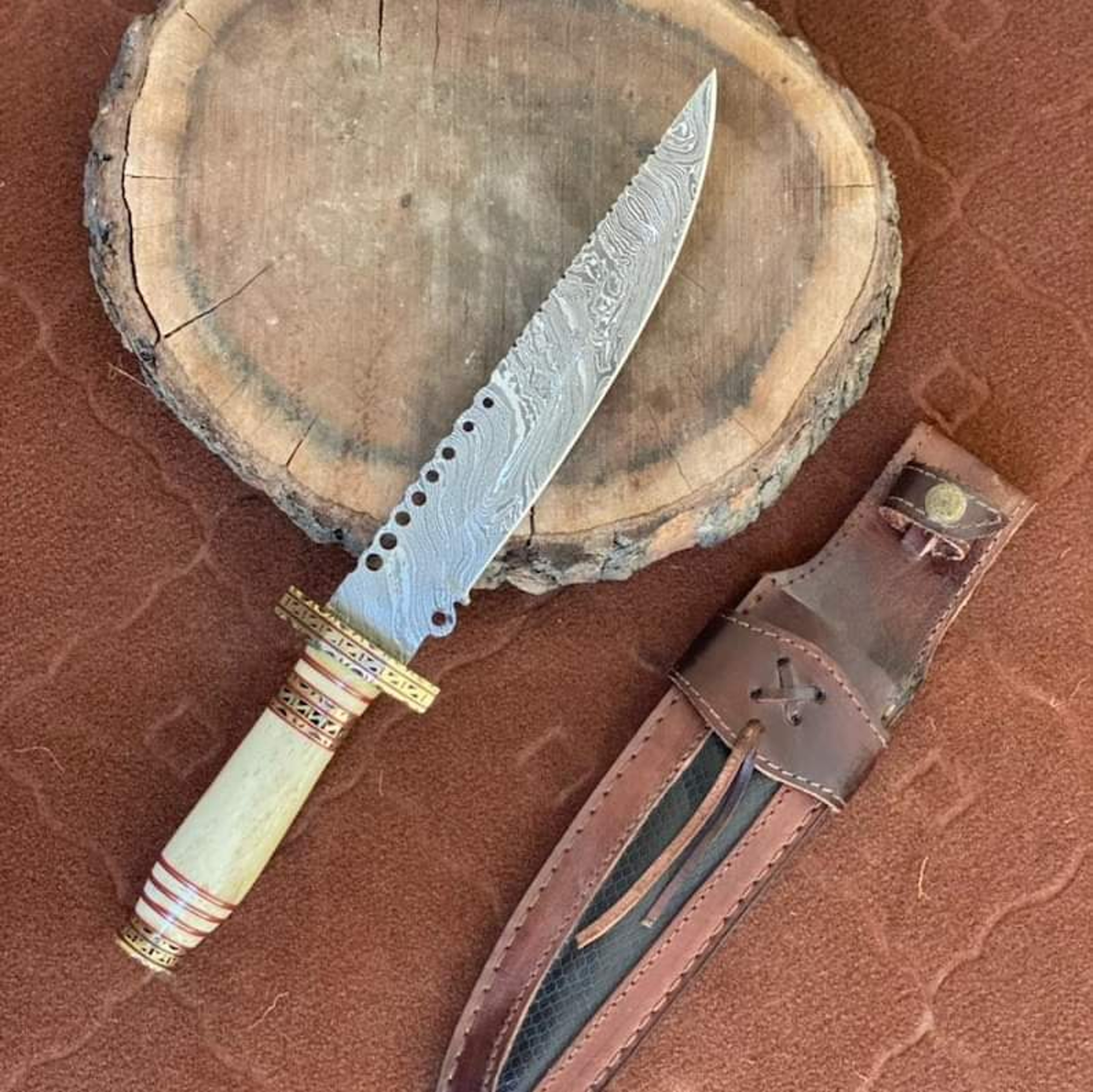 Camping knives in Grapevine