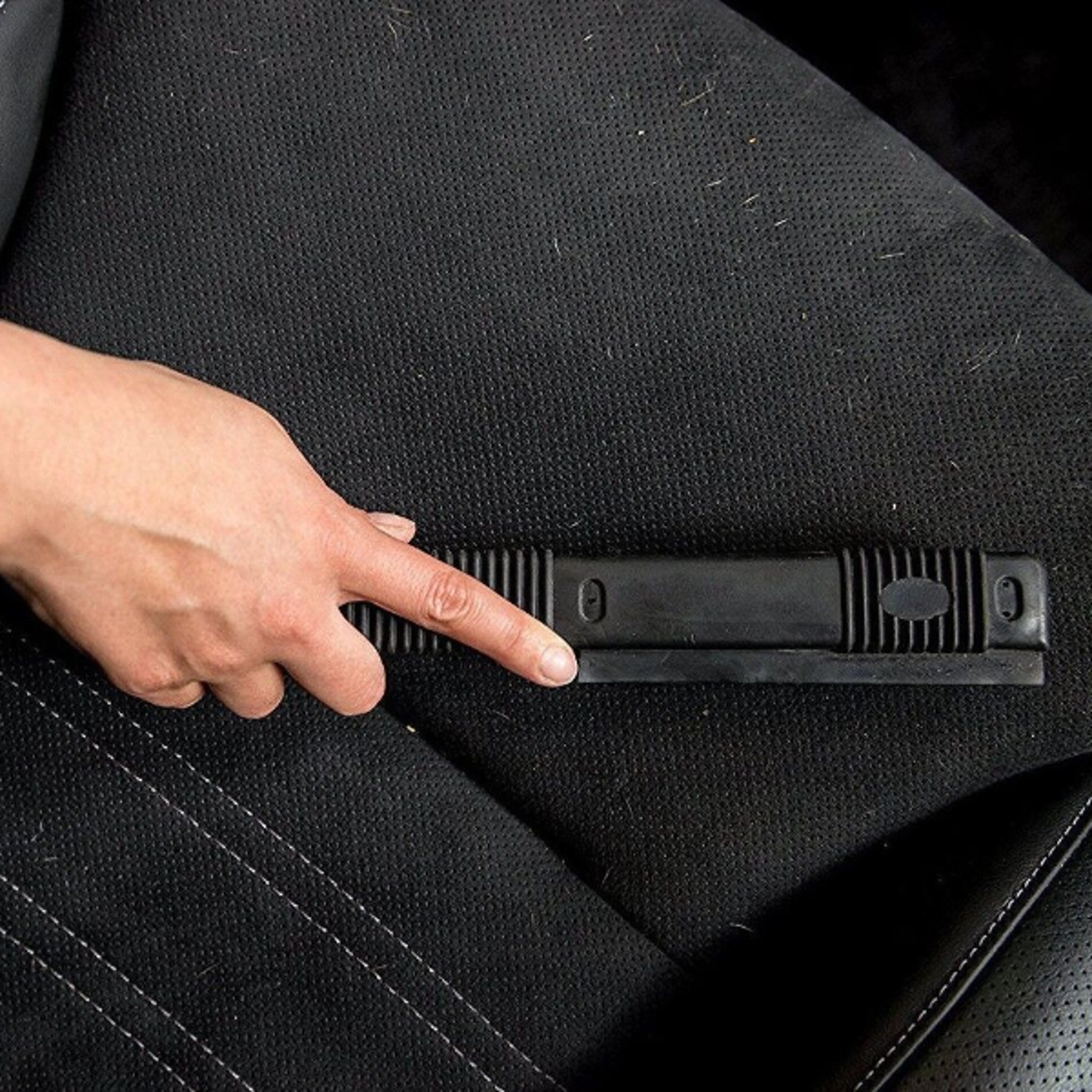 Rubber Car Seat Pet Hair Brush – view 3
