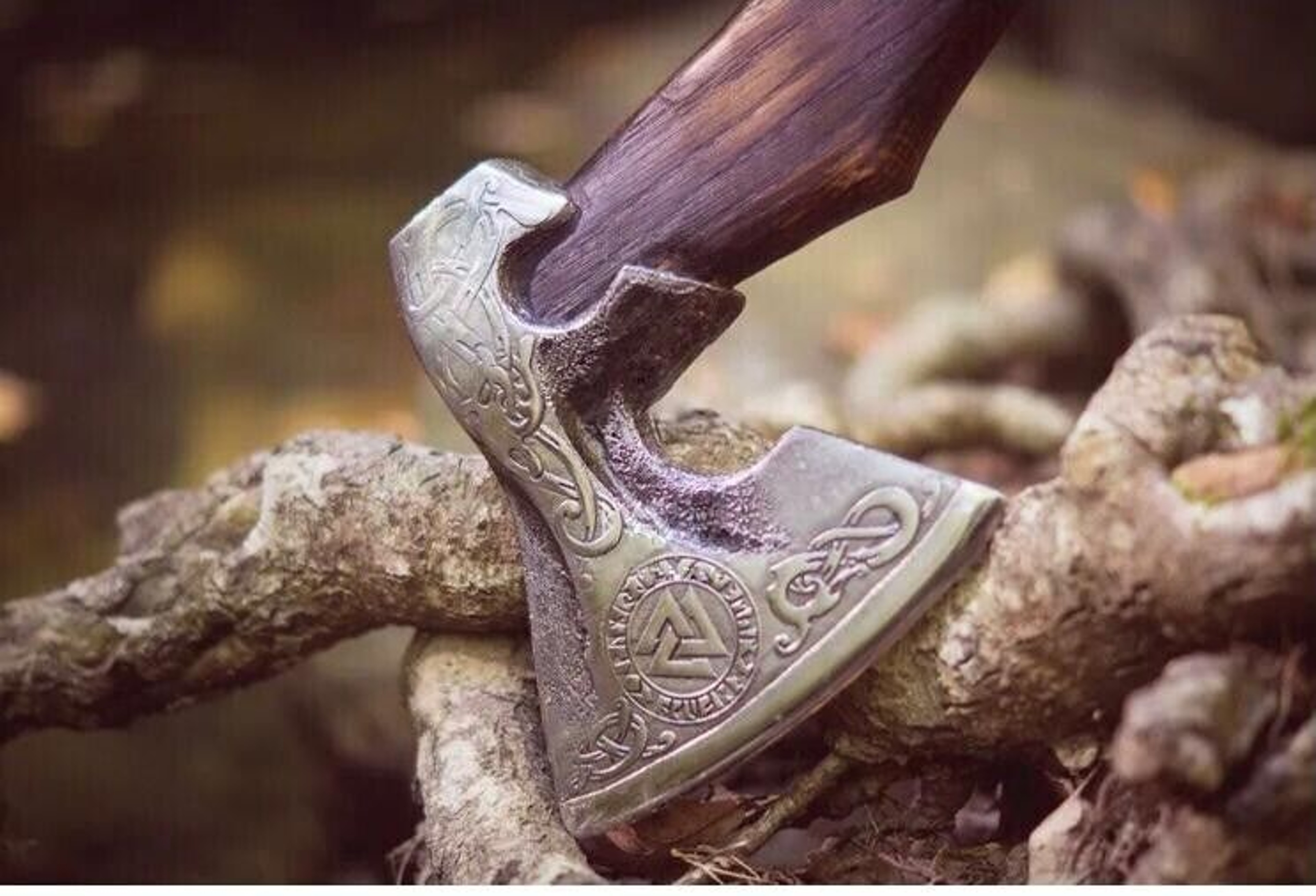 Handmade Viking Throwing Axe | Carbon Steel Blade with Rosewood Handle, 4.3 Cutting Edge, Leather Sheath | Perfect Gift – view 5