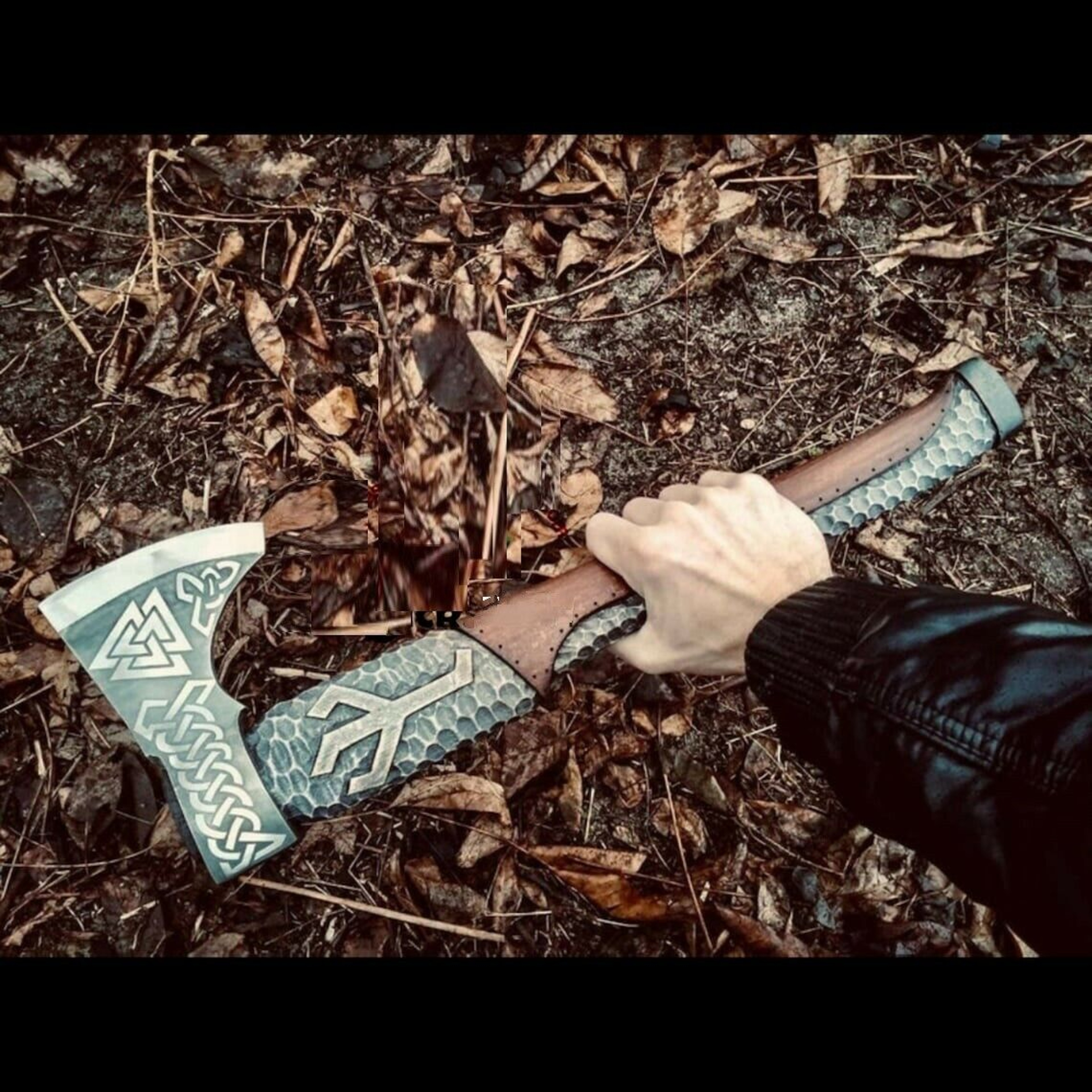 Hand Forged High Carbon Steel Axe Head – Custom Outdoor Camping & Bushcraft Blade Axe – view 2