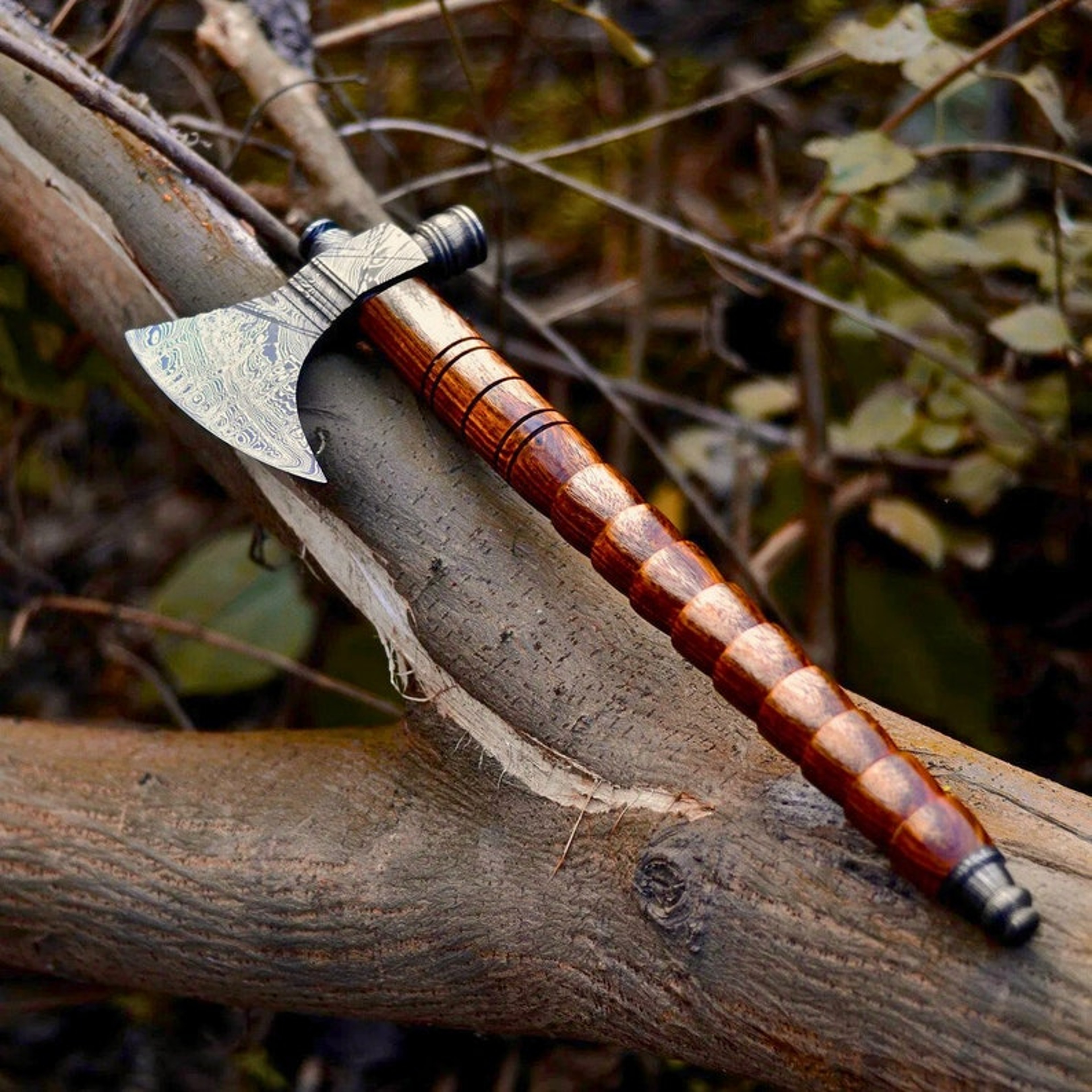 Damascus Steel Tomahawk, Hatchet Axe Hunting Camping Axe Handmade Perfect Gift for Him, Gift for Dad – view 1