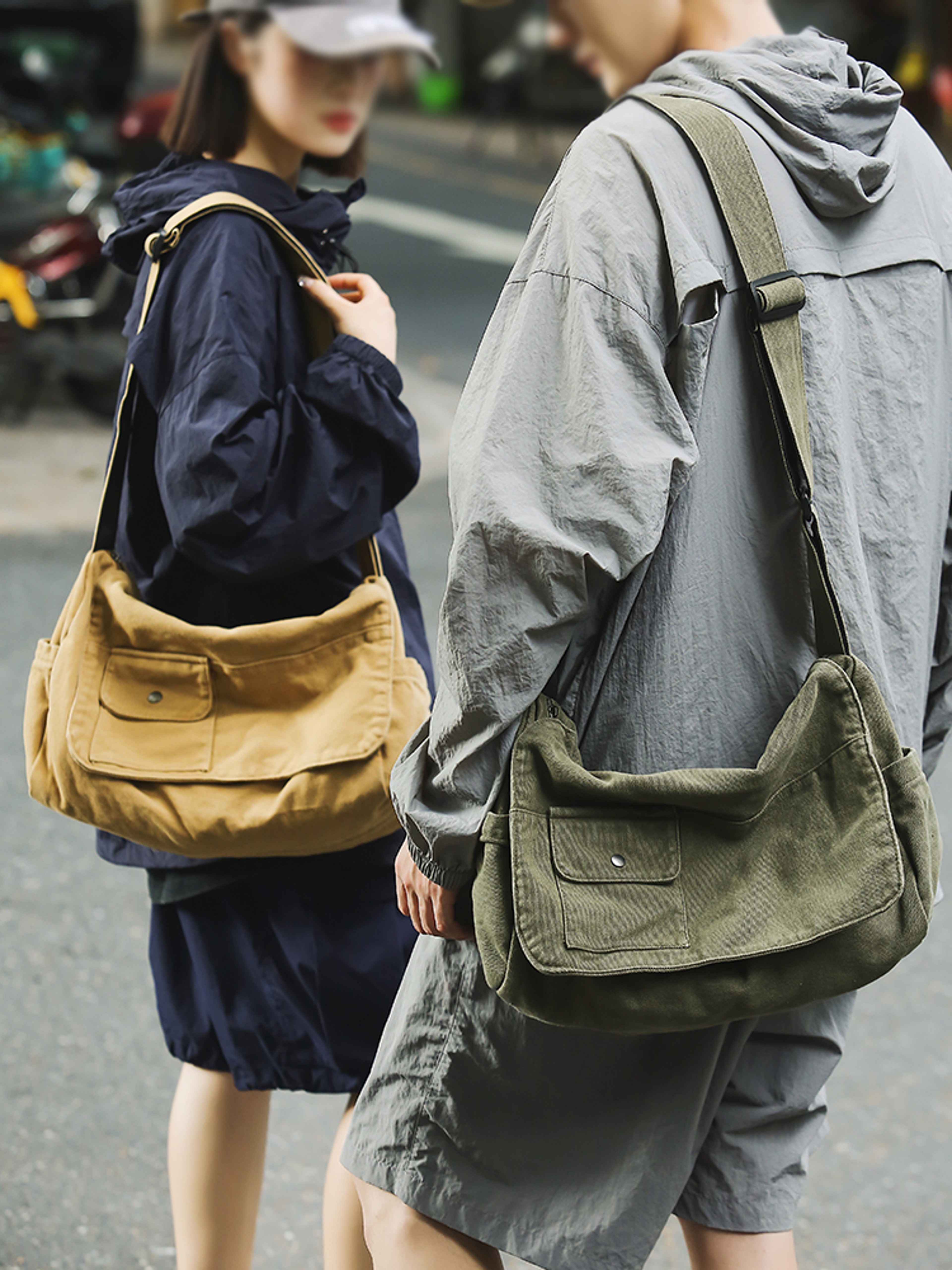 Casual Canvas Messenger Bag Versatile & Spacious Shoulder Bag for Students Men & Women – view 5