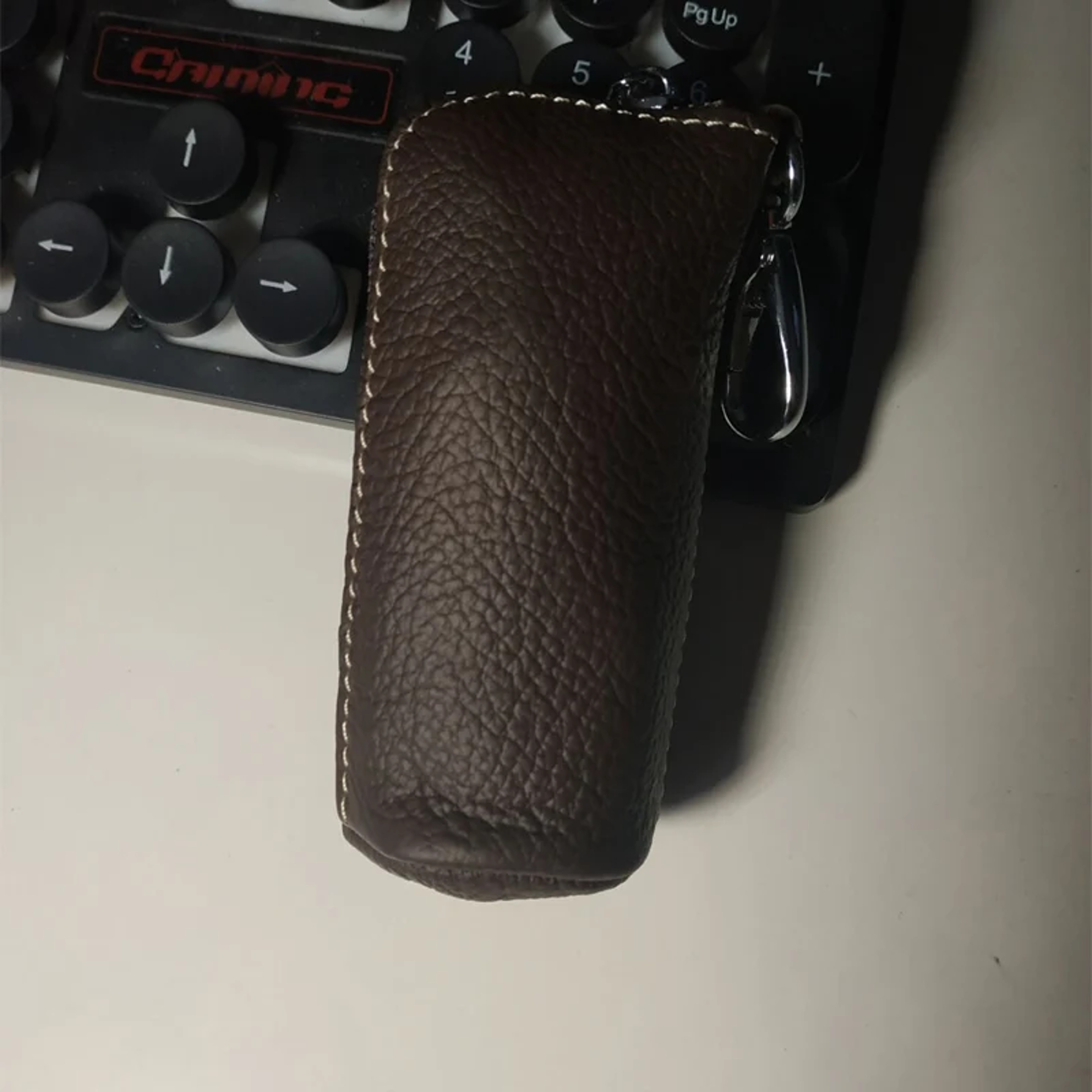 Mens Genuine Cow Leather Key Pouch Zipper Keychain Case For Car  Home Keys Stylish Key Holder For M 6