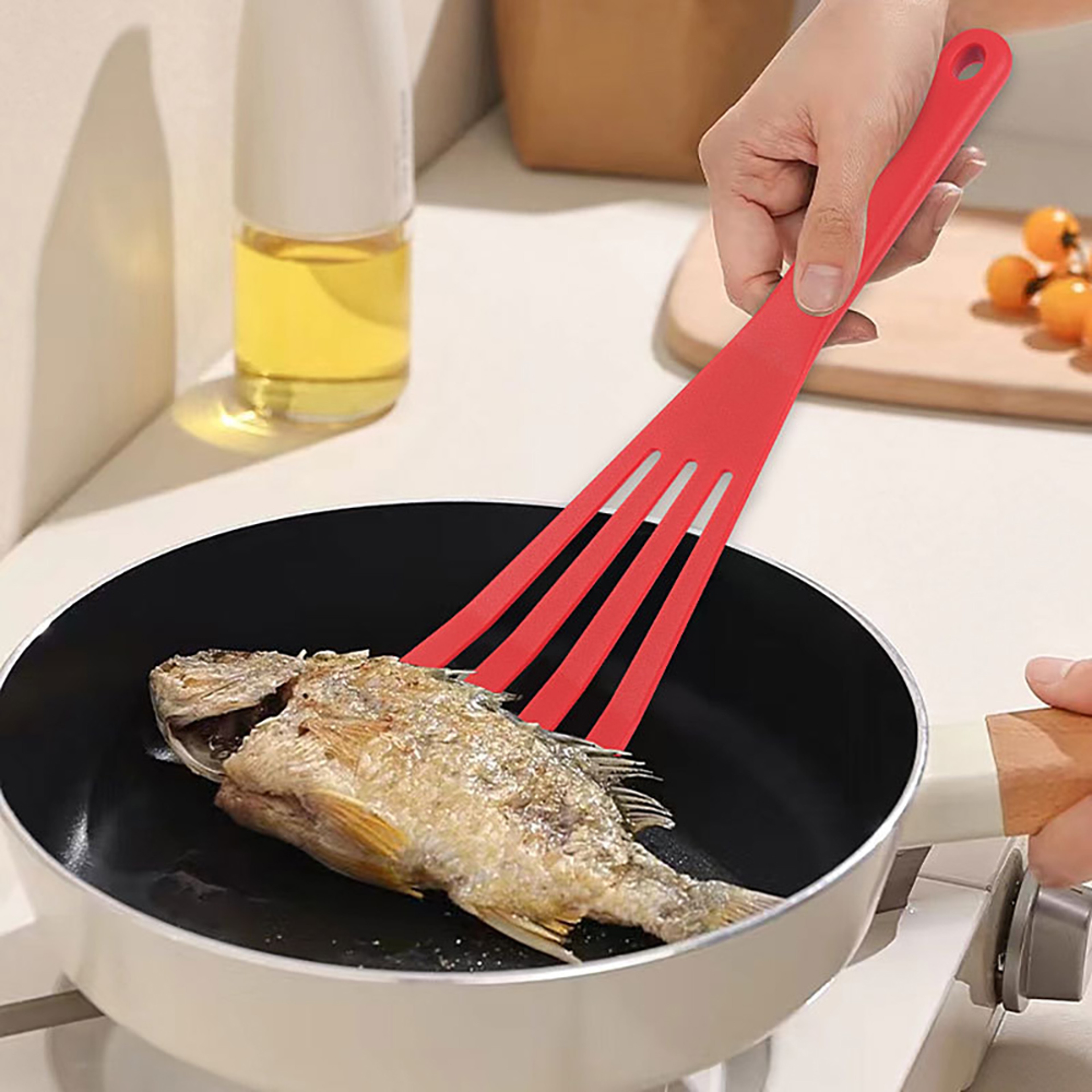 Silicone Fish Spatula With Drain Slots For Nonstick Cookware 1
