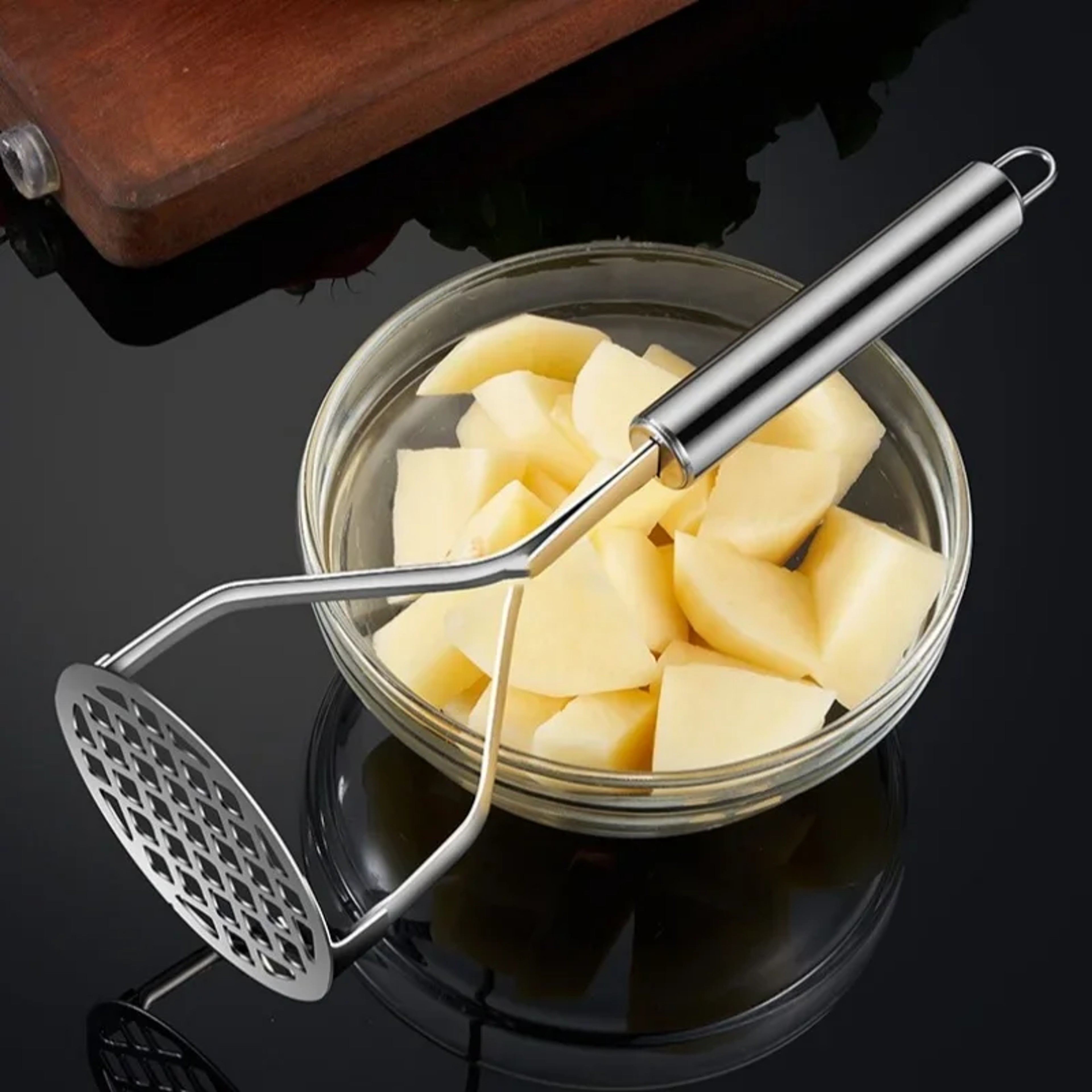 Stainless Steel Potato Ricer And Potato Press Masher For Smooth Homemade Puree 2