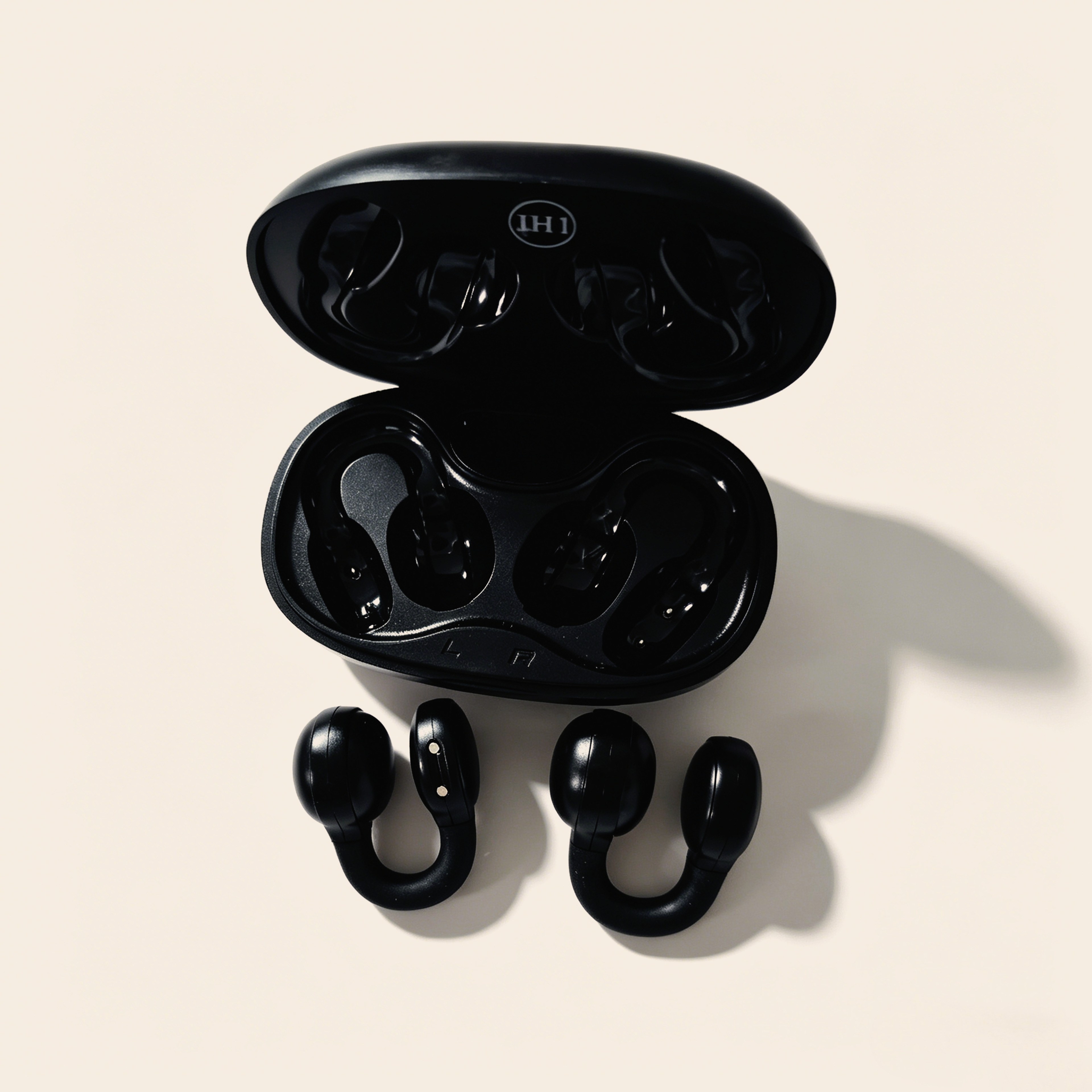 Wireless Ear Clip Earbuds Open Ear Bone Conduction Bluetooth Headphones with Low Latency Gaming Mode – view 1