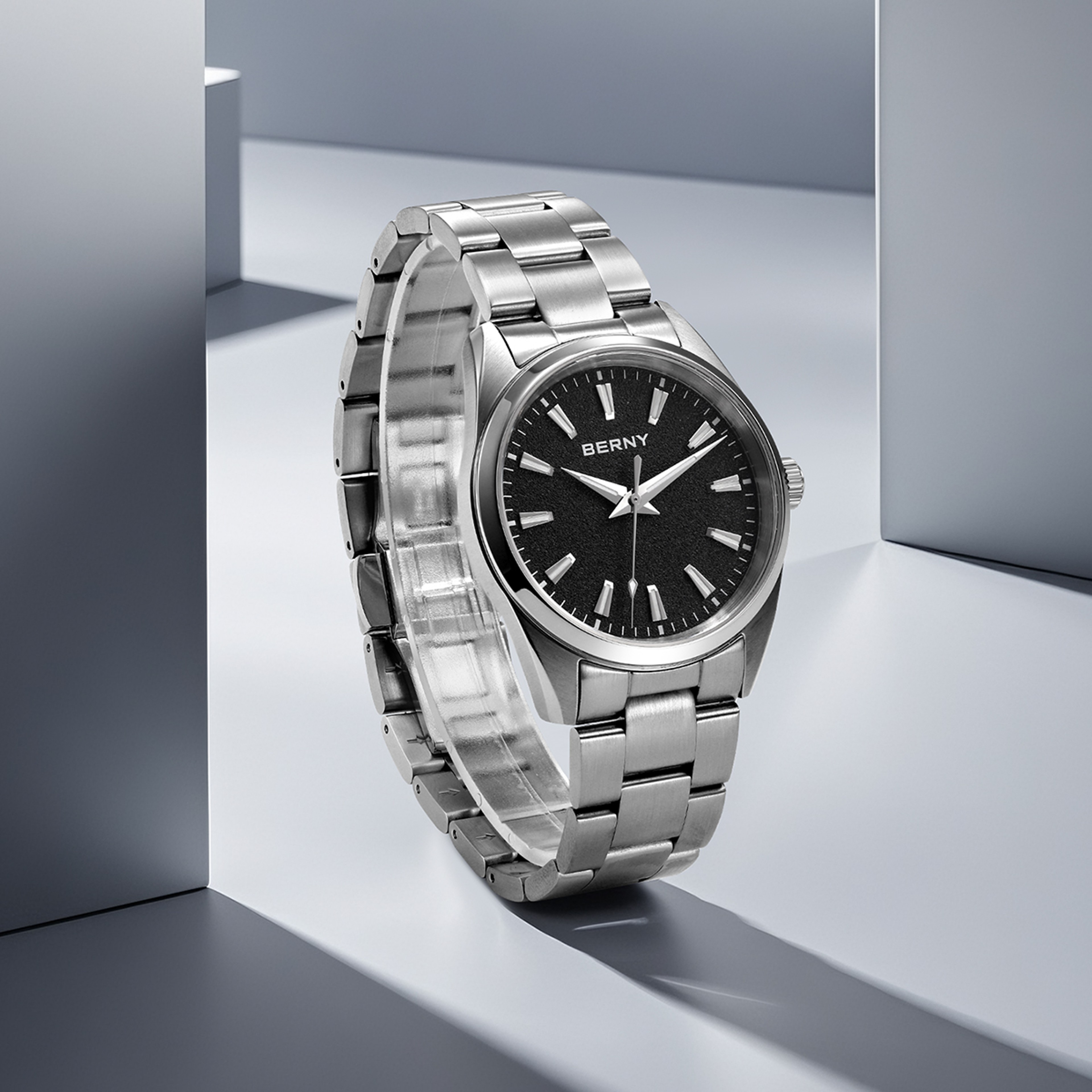 Sapphire Luminous Mens Quartz Watch Stainless Steel Business Watch 3