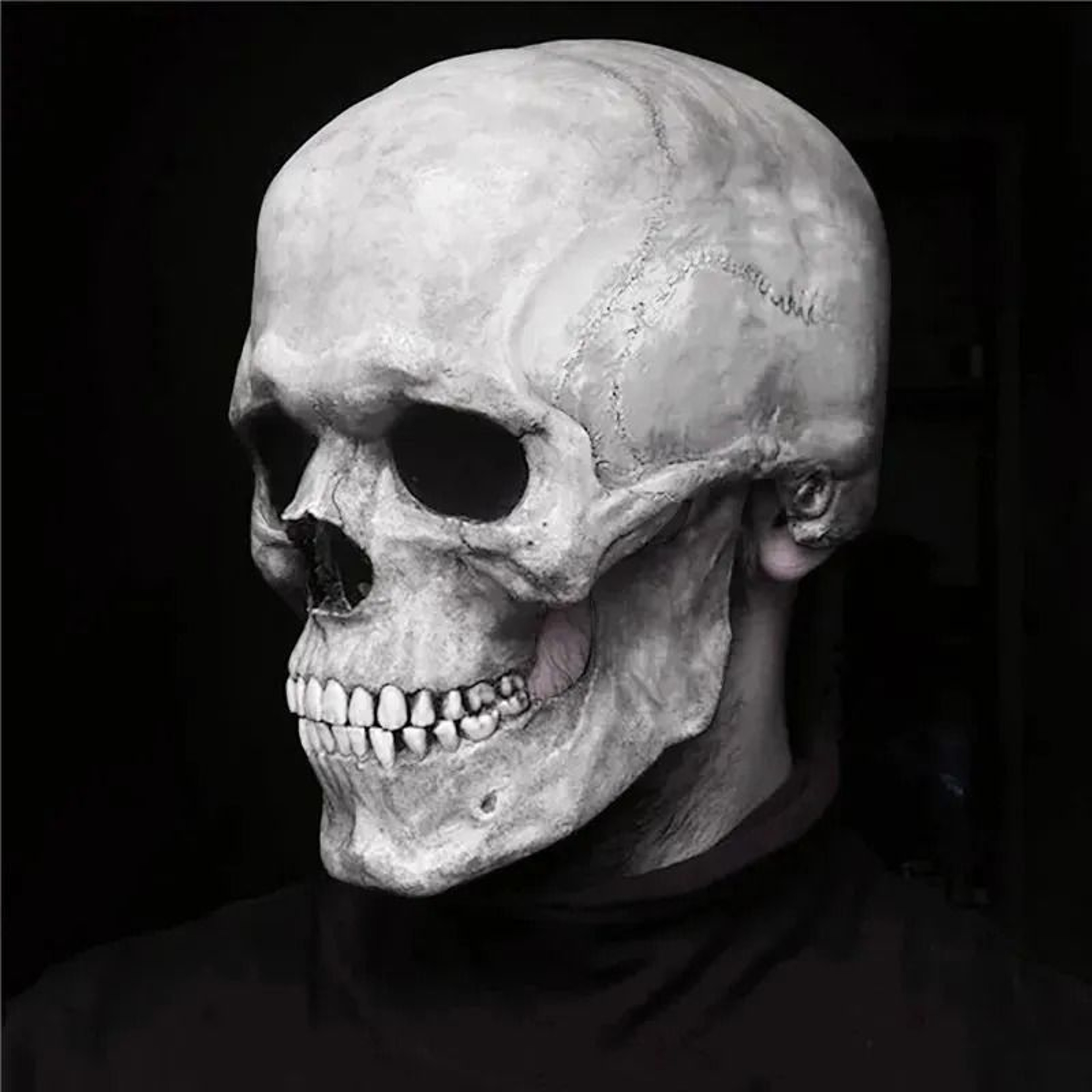 Movable Jaw Skull Halloween Mask Full Head Horror Helmet For Cosplay Parties 0