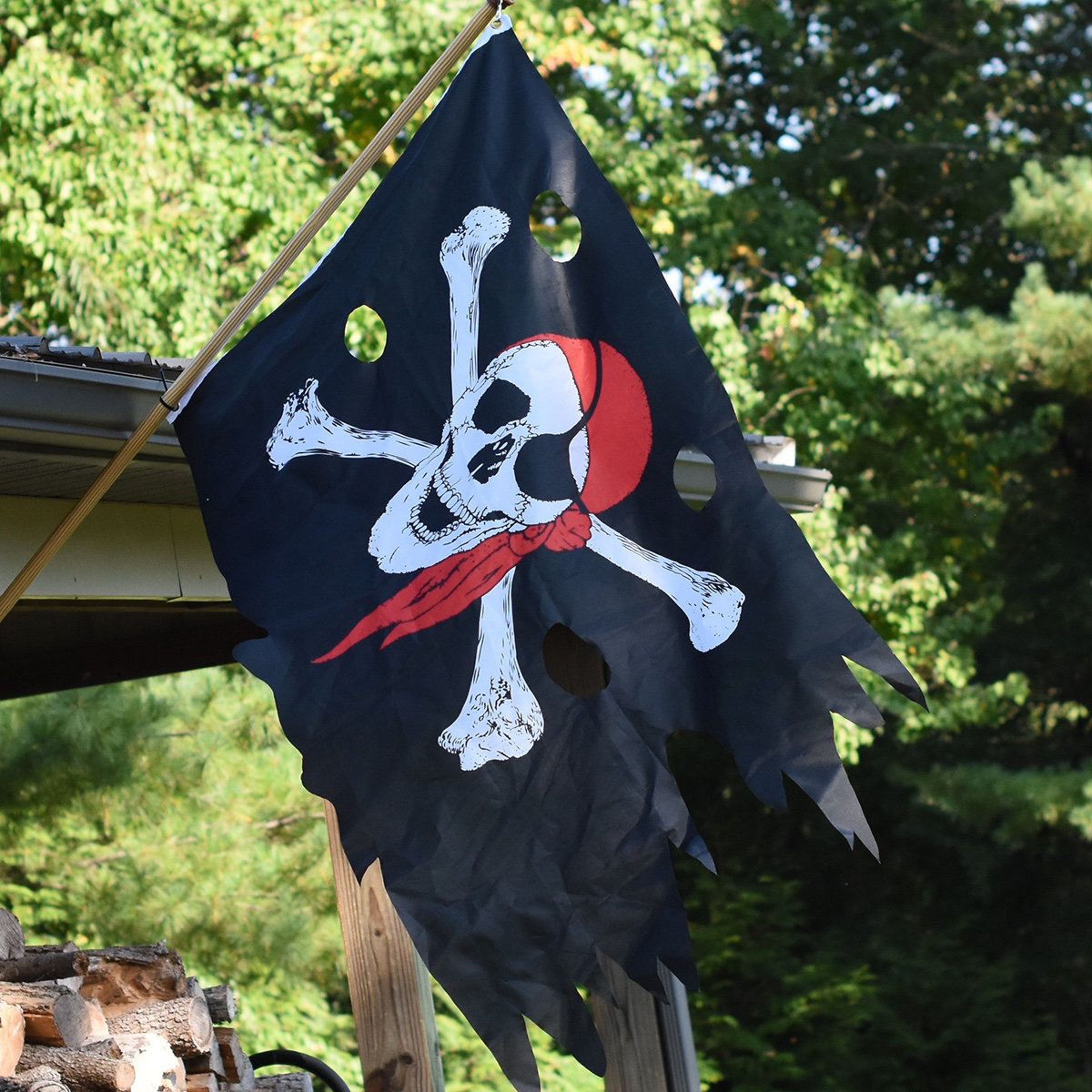 Tattered Jolly Roger Battle Flag Halloween Outdoor Decor 3