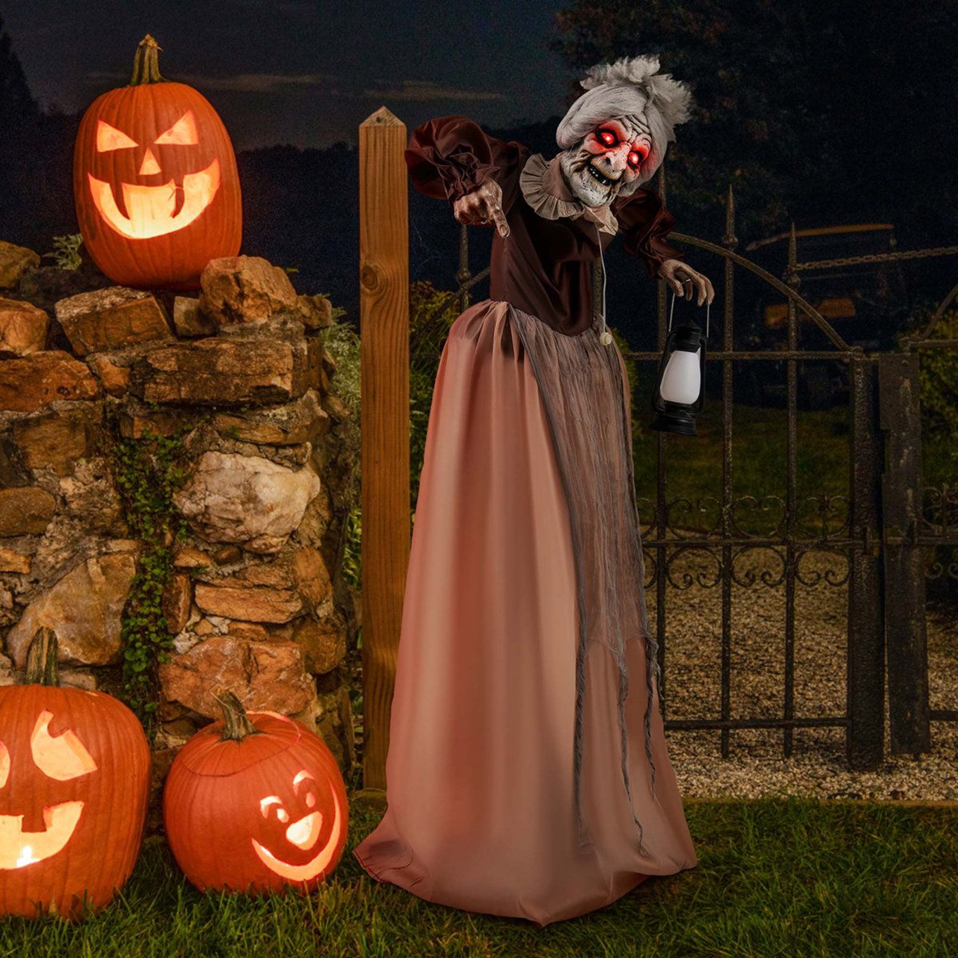 Halloween Animatronic Old Lady Hag With Talking Motion And LED Red Eyes 0