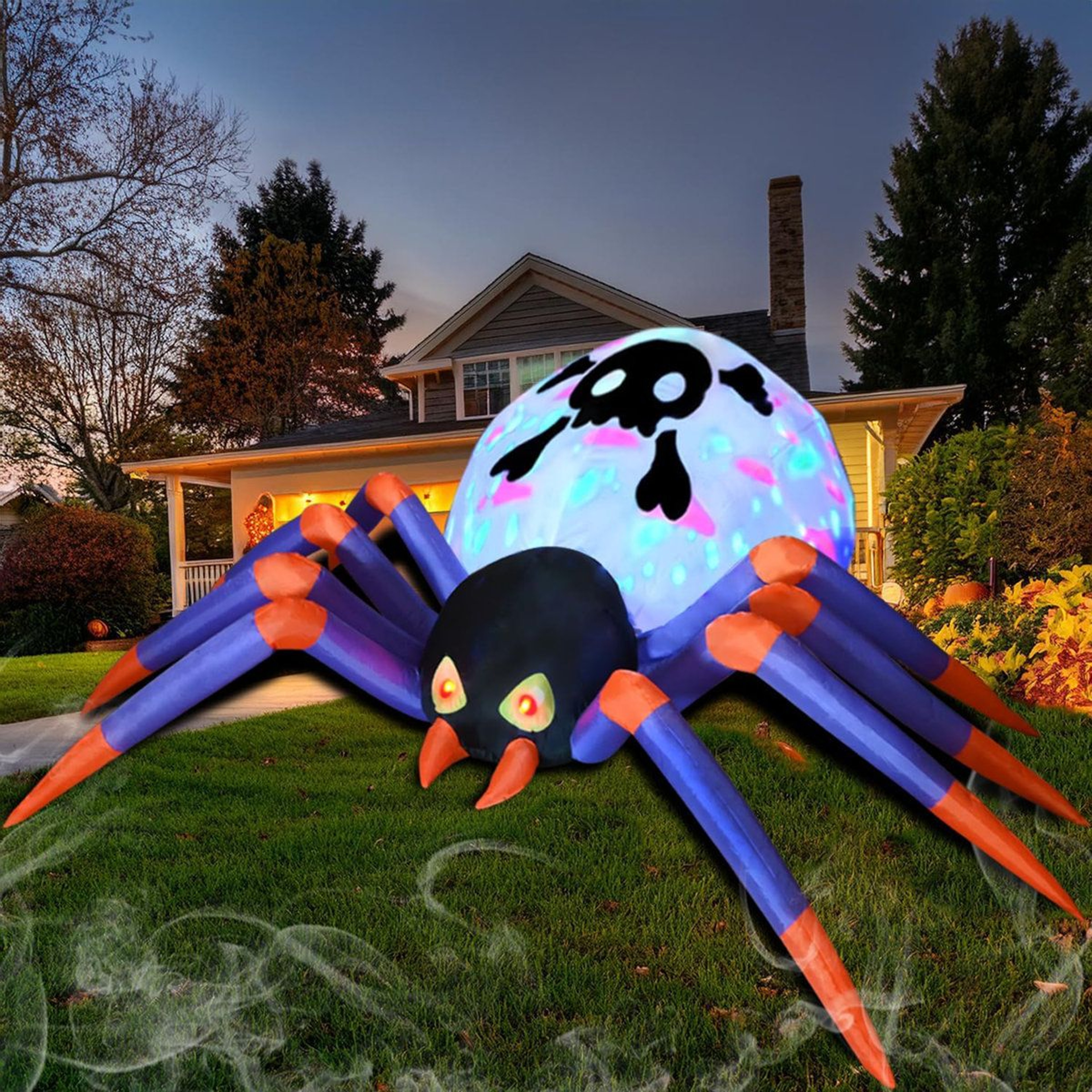 Halloween Outdoor Inflatable Decoration With LED Lights And Polyester 0