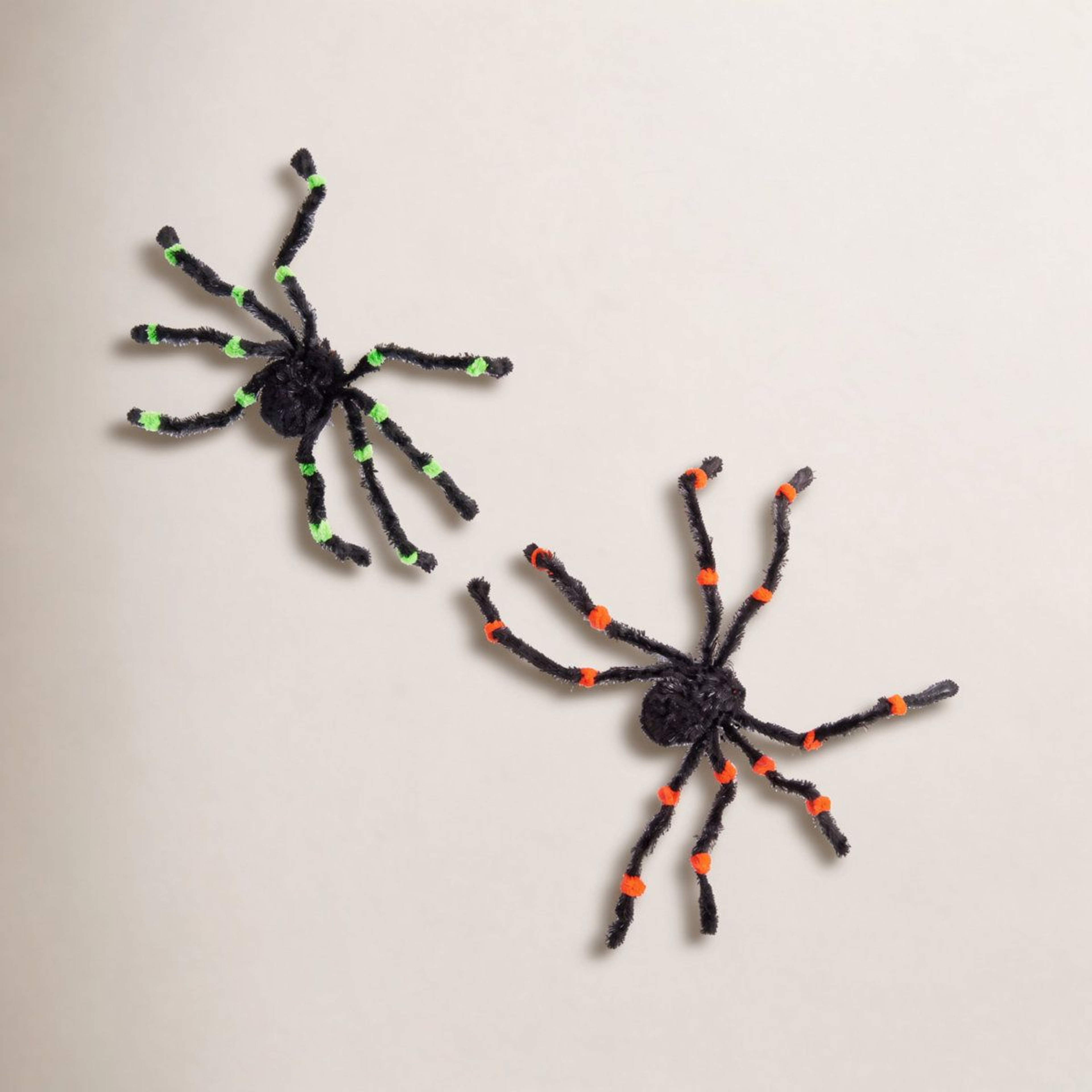 Halloween Spider Decorations Plastic Hanging And Freestanding Figurines 4