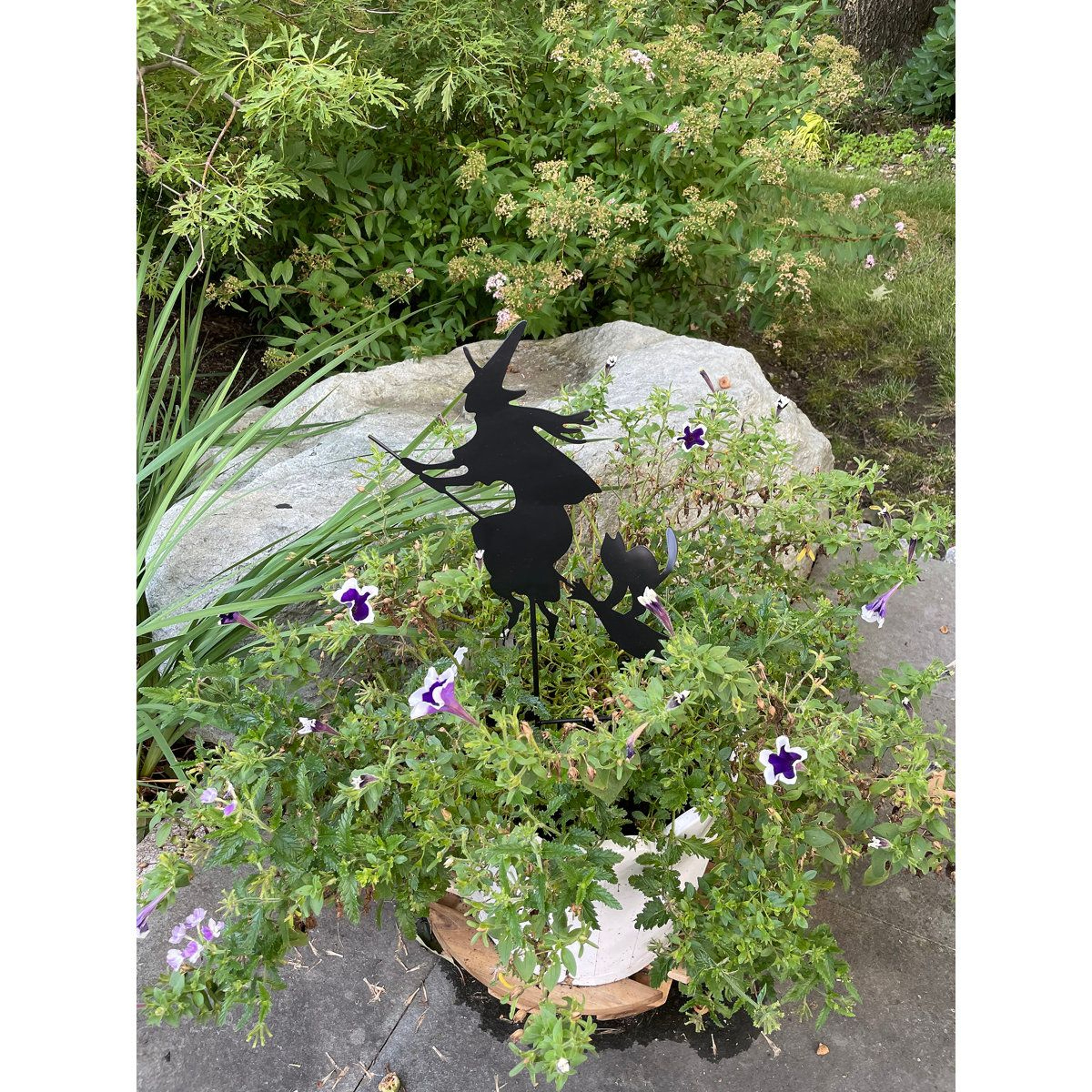 Halloween Witch And Cat Metal Garden Stakes 2