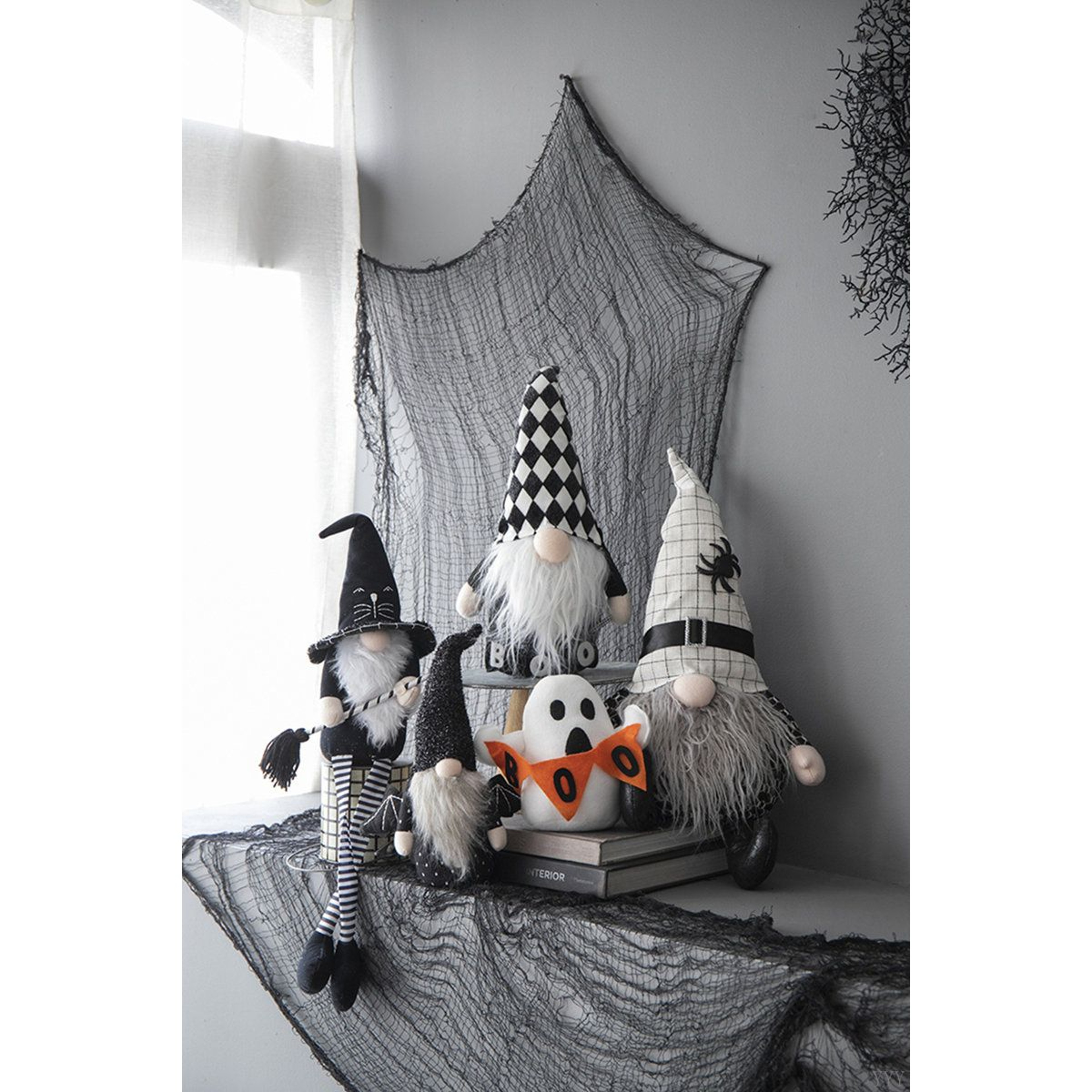 Halloween Sitting Gnome Decoration With White Hat And Spider Design 2