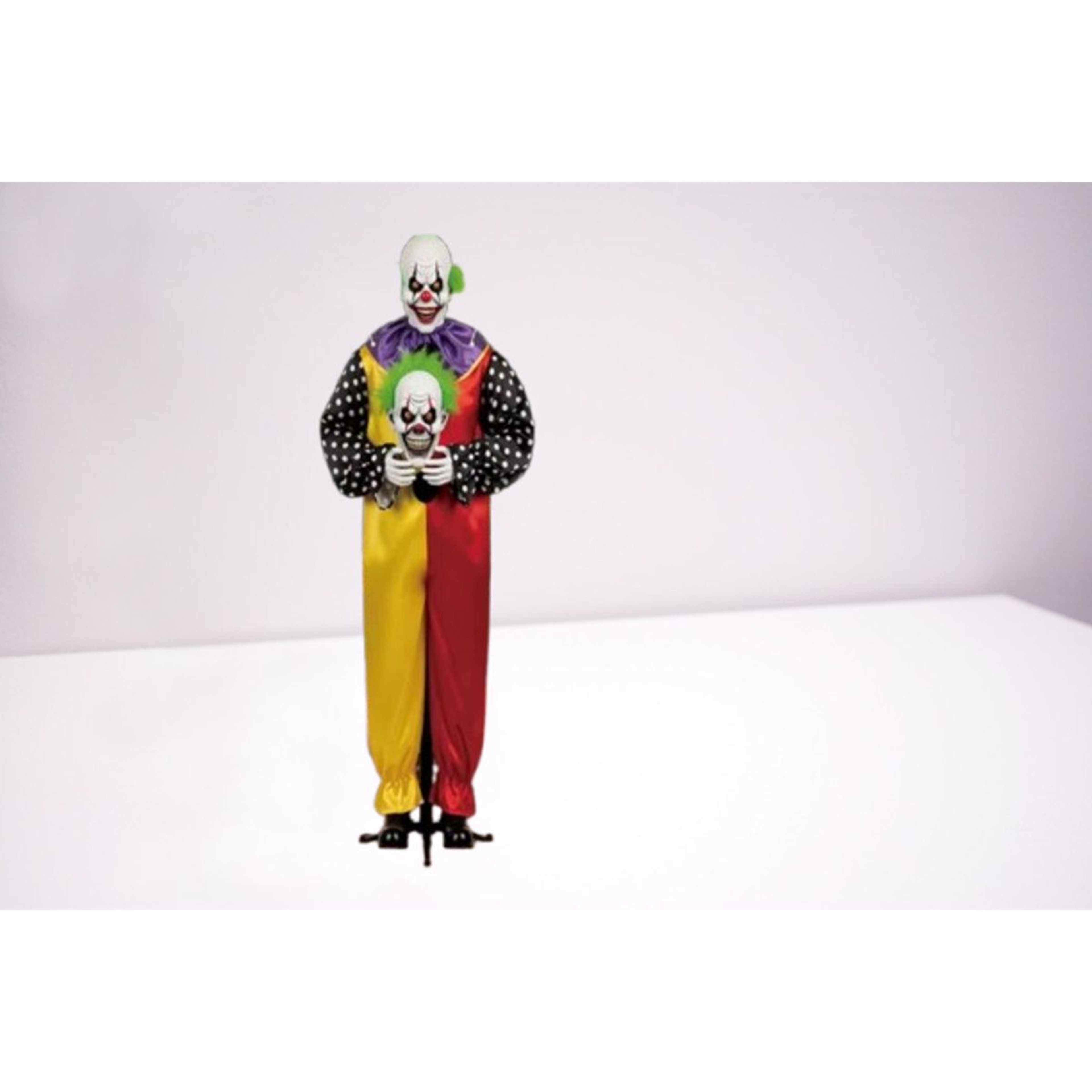 Evil Joker Hanging Halloween Decoration For Indoor And Outdoor Horror Decor 0