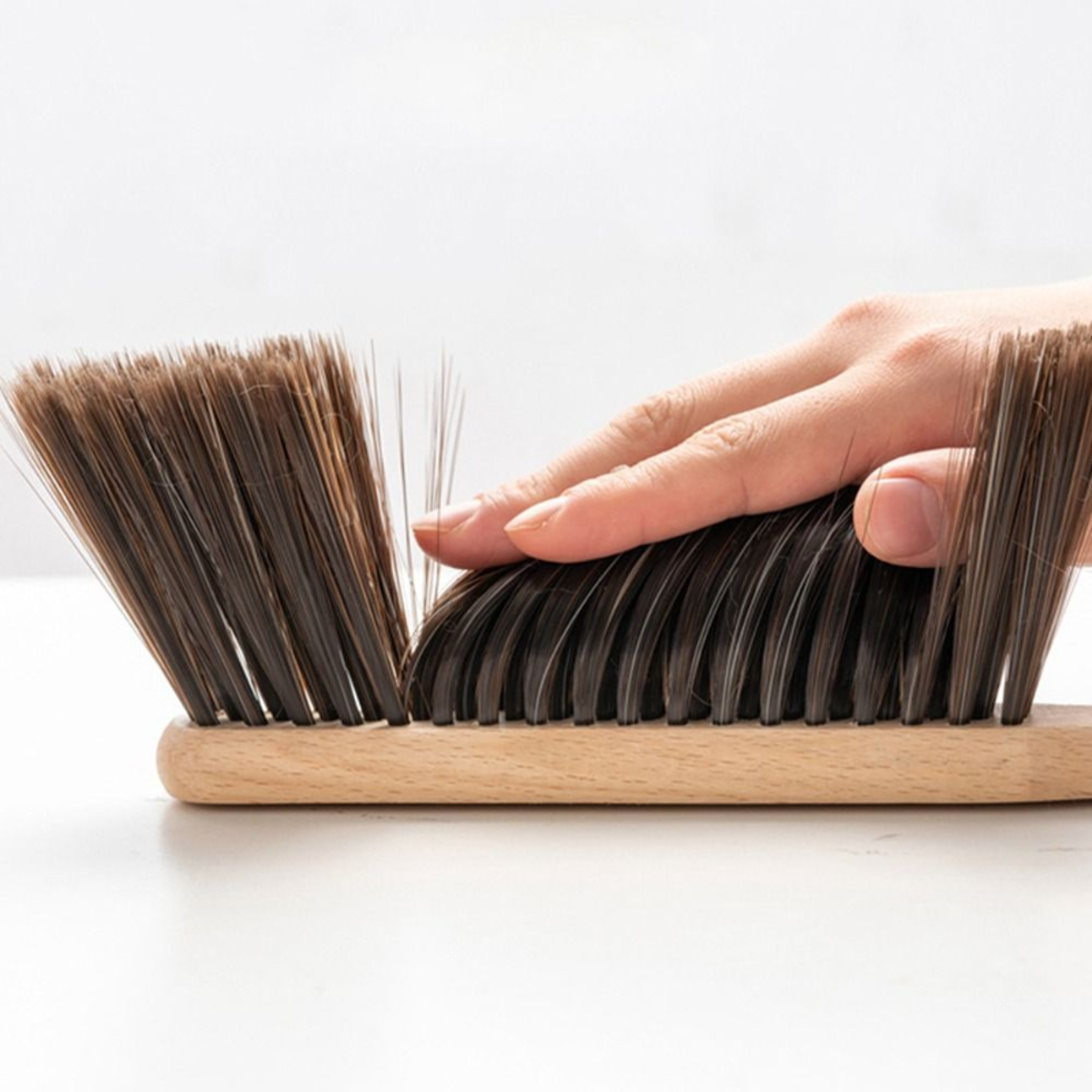 Natural Coffee Brush Wooden Espresso Cleaning Brush With AntiStatic Soft Bristles 3