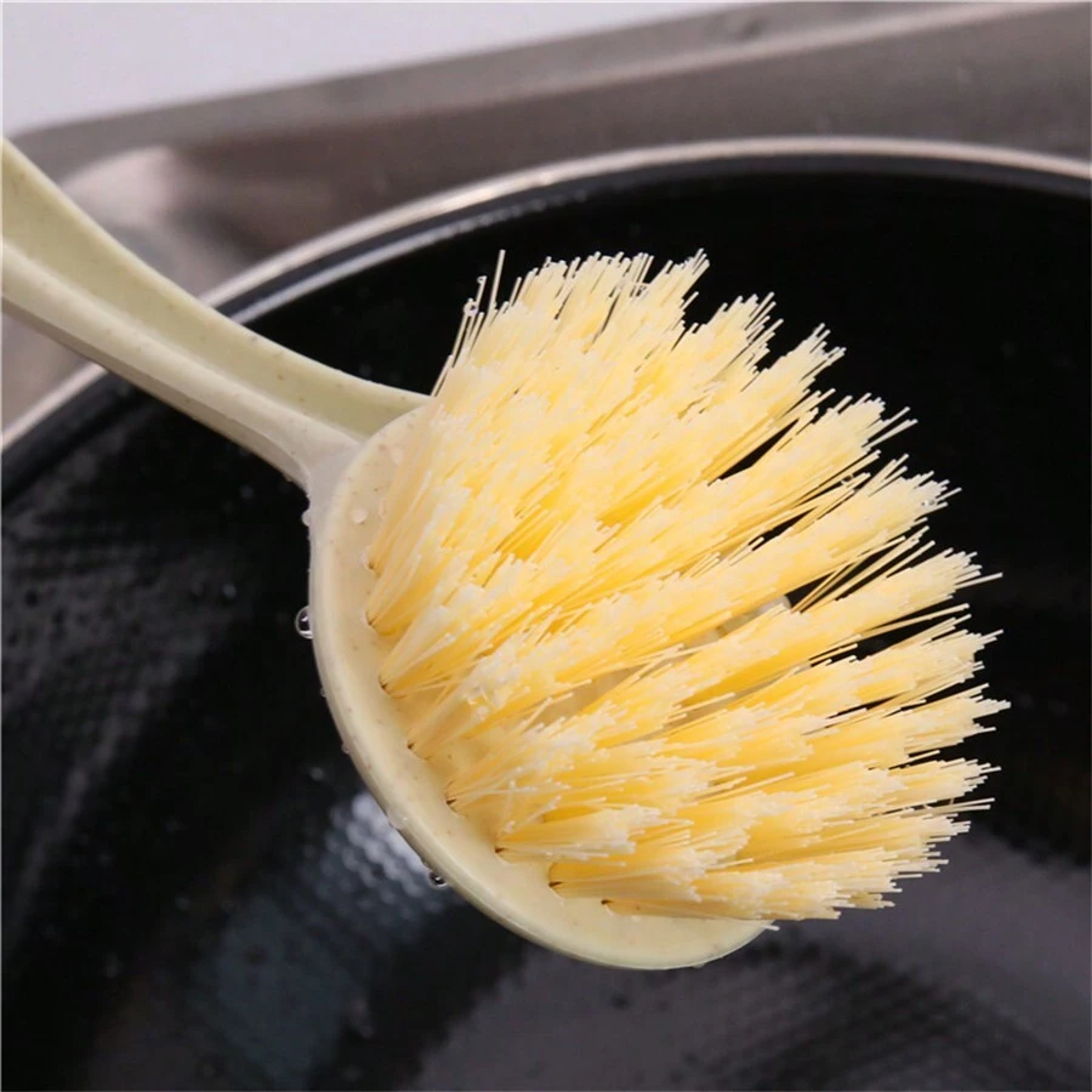 Premium Long Handle Kitchen Pan Cleaning Brush Oil Resistant Dish Scrubber Set 2