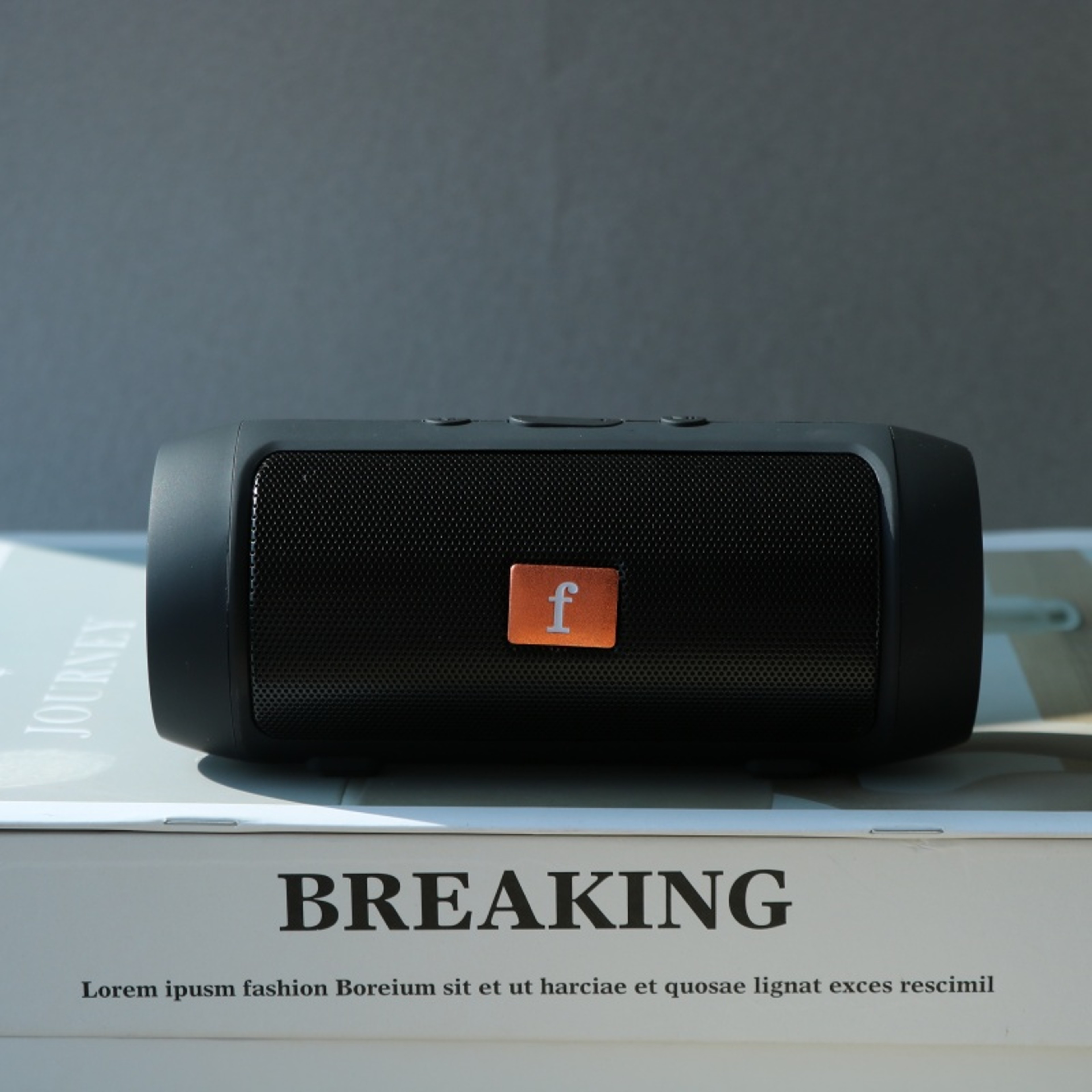 Portable Wireless Bluetooth Speaker Mini Desktop Soundbox Rechargeable Audio Speaker 5