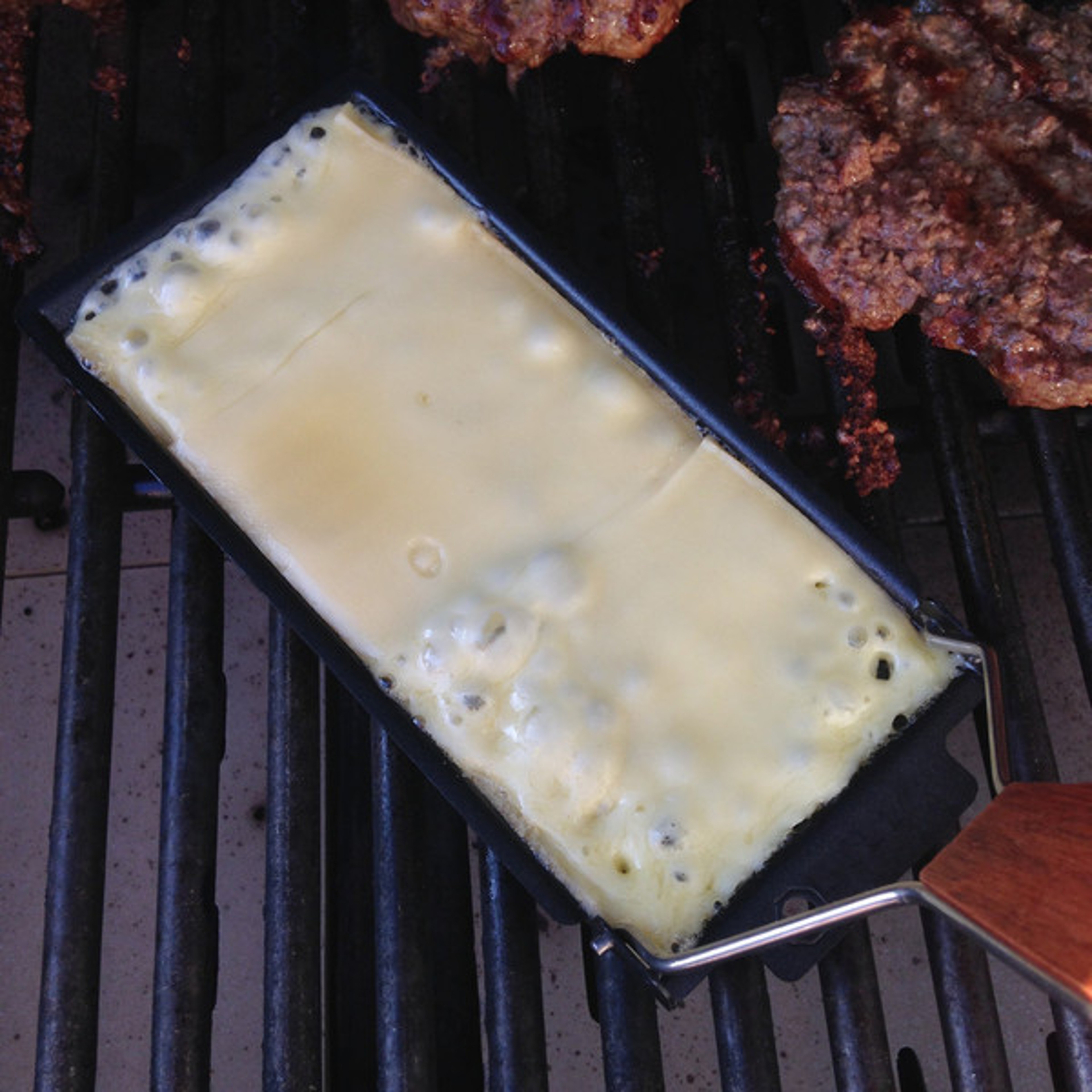 Mini Grill Cheese Raclette 1