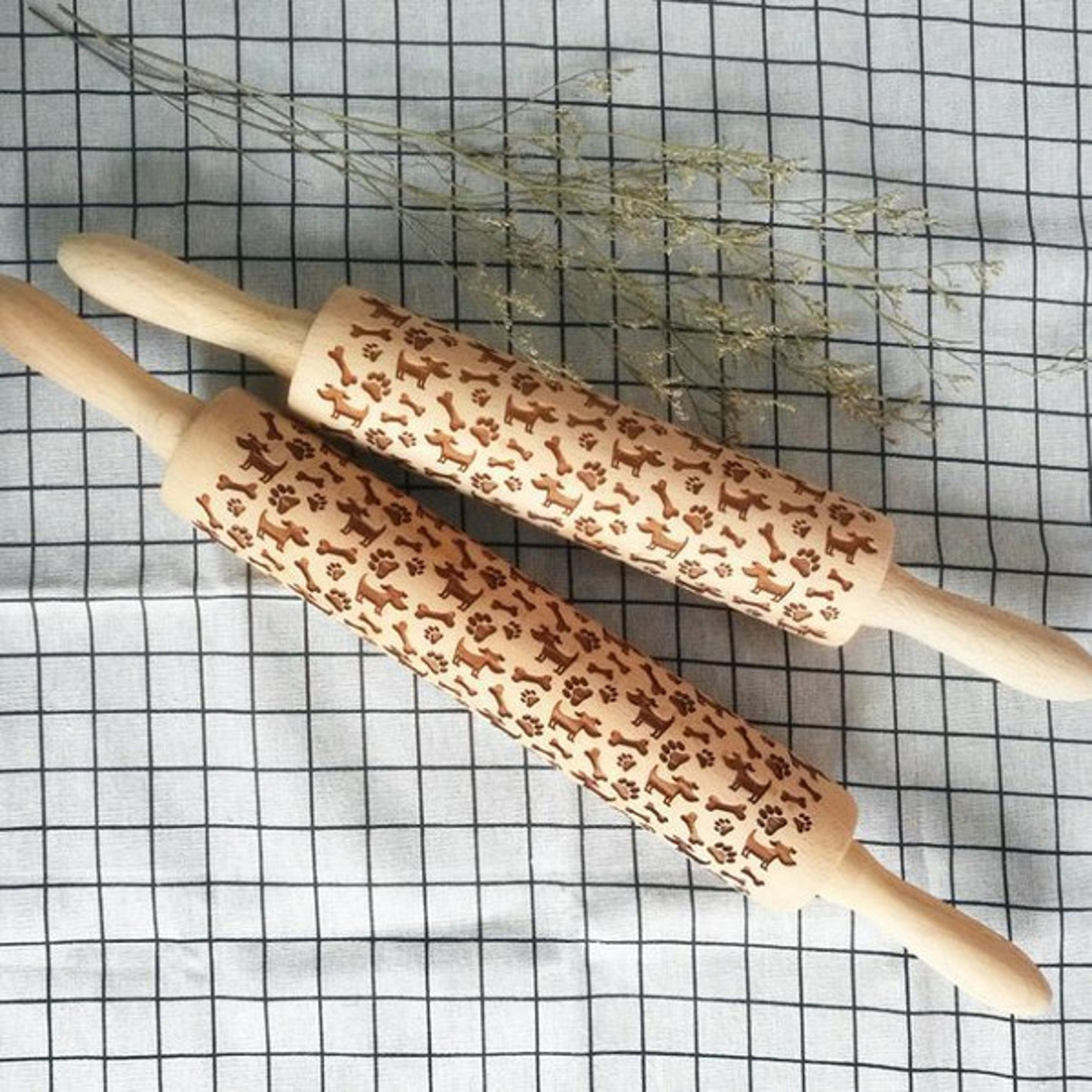 Christmas 3D Rolling Pin - Solid Maple Wood, Perfect for Holiday Baking, Great Gift for Bakers 4