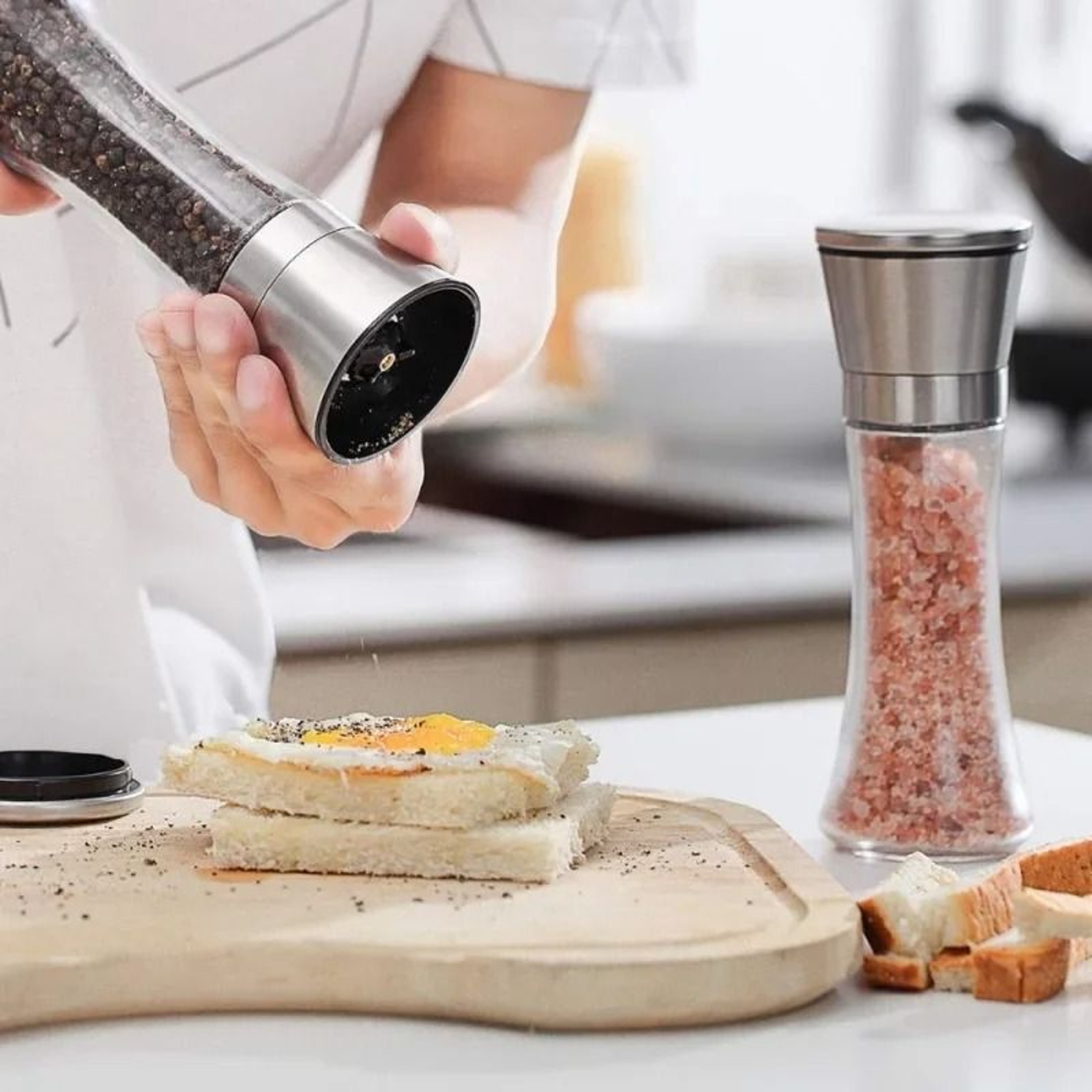 Stainless Steel Manual Pepper Grinder for Kitchen