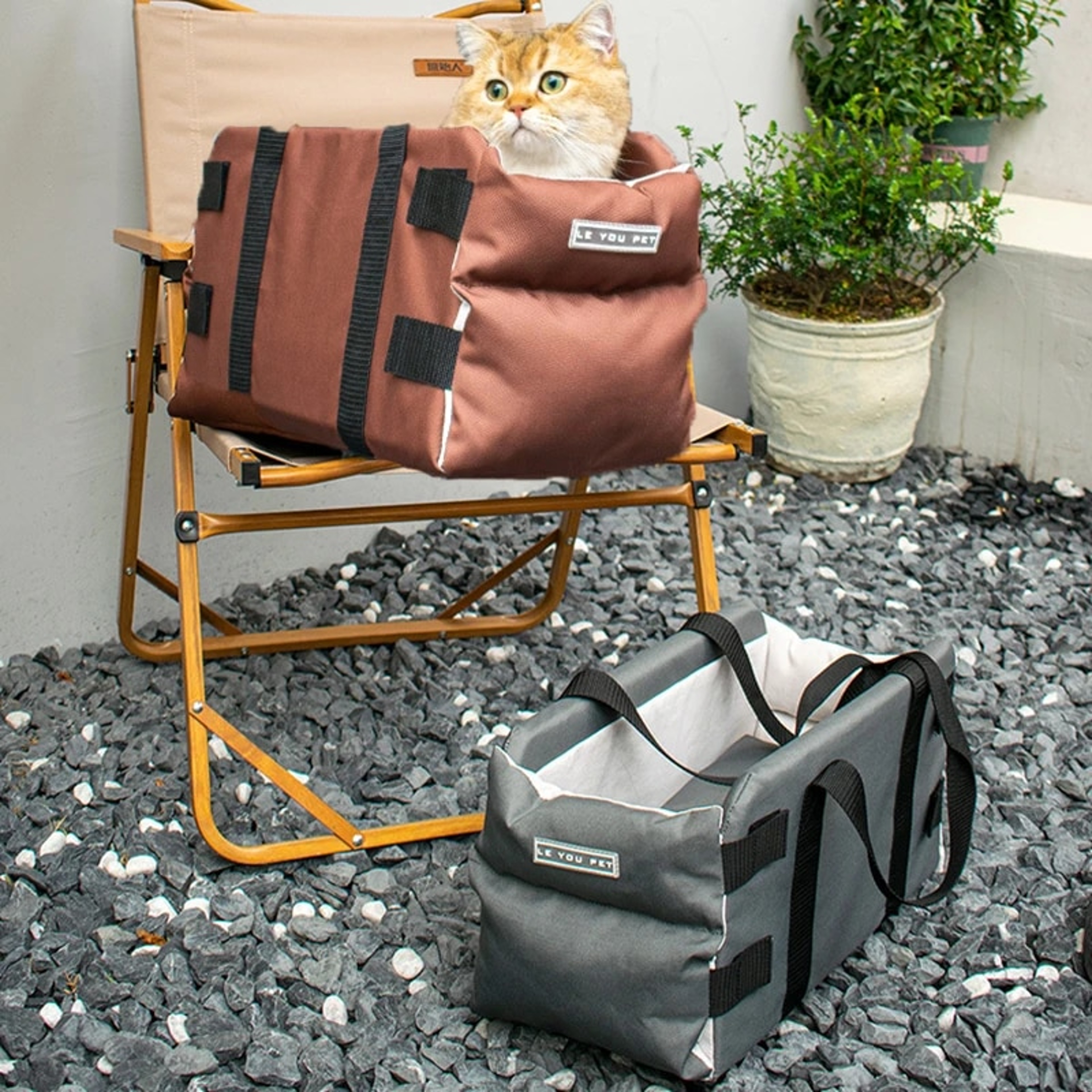 Portable Pet Car Seat: Safe Nonslip Carrier for Small Dog/Cat Travel – view 2