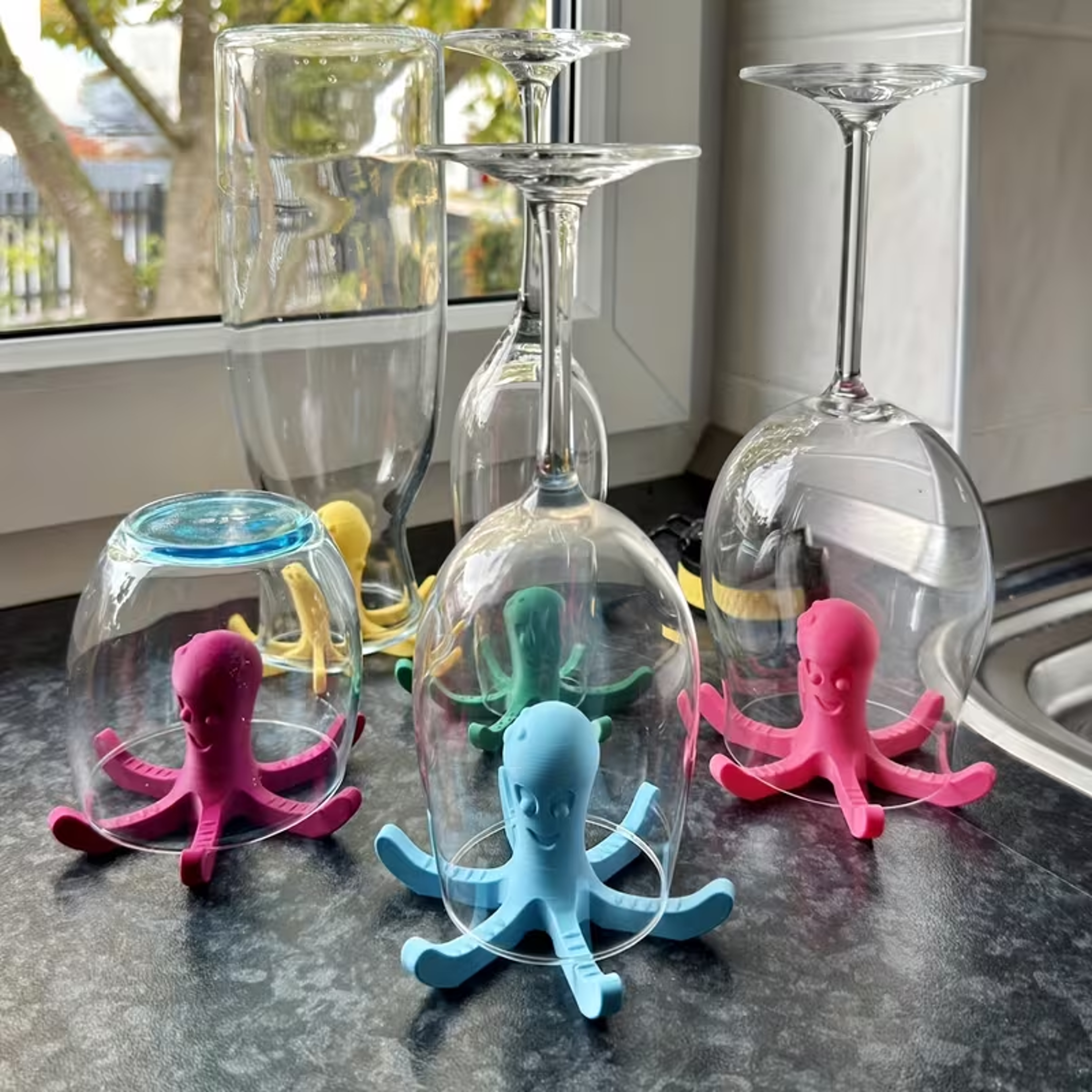 Portable Bottle Drying Rack For Cups Mugs And Wine Glasses 2
