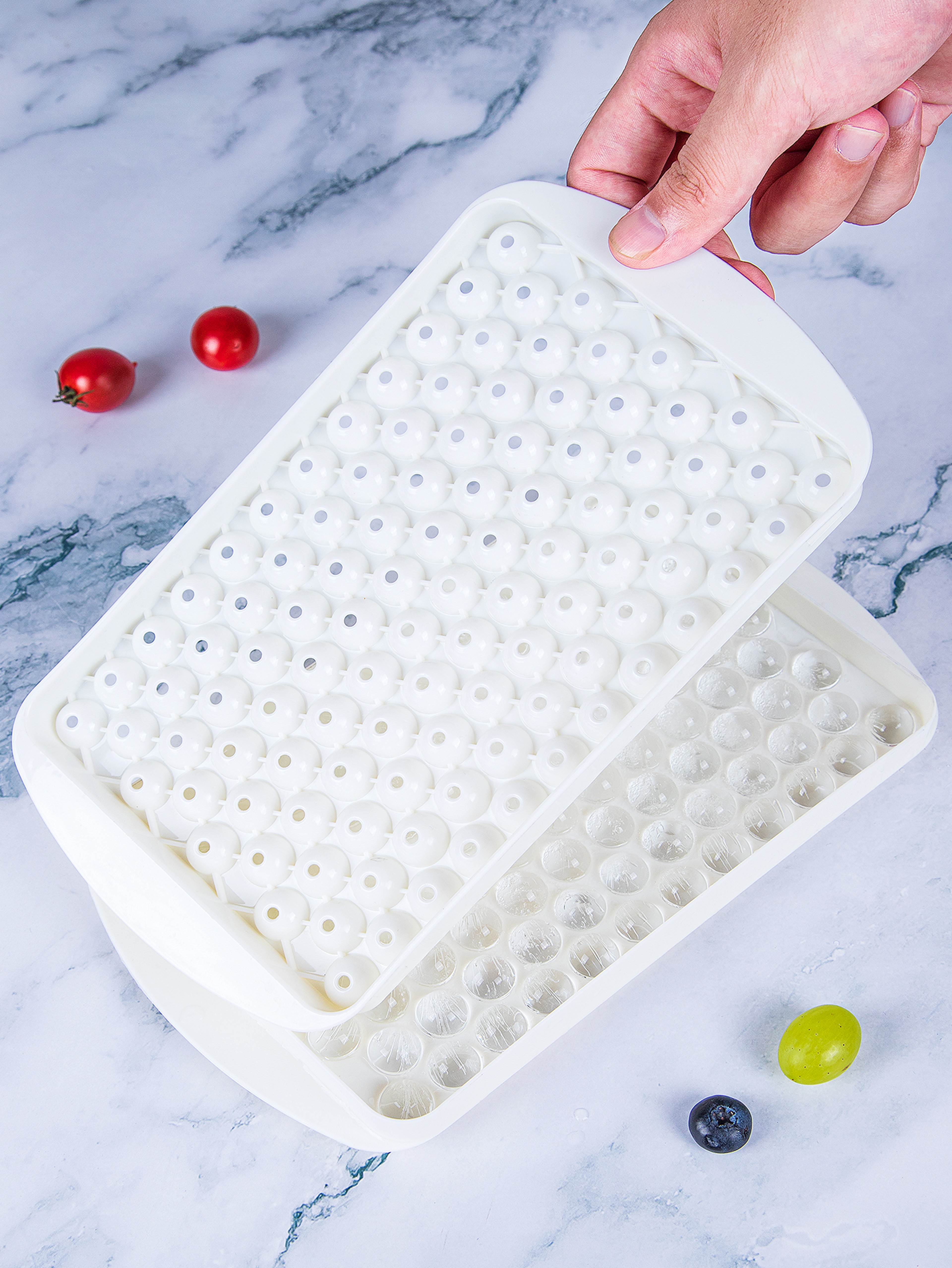Mini Ice Cube Tray With Lid For Round Ice Balls And Crushed Ice 8
