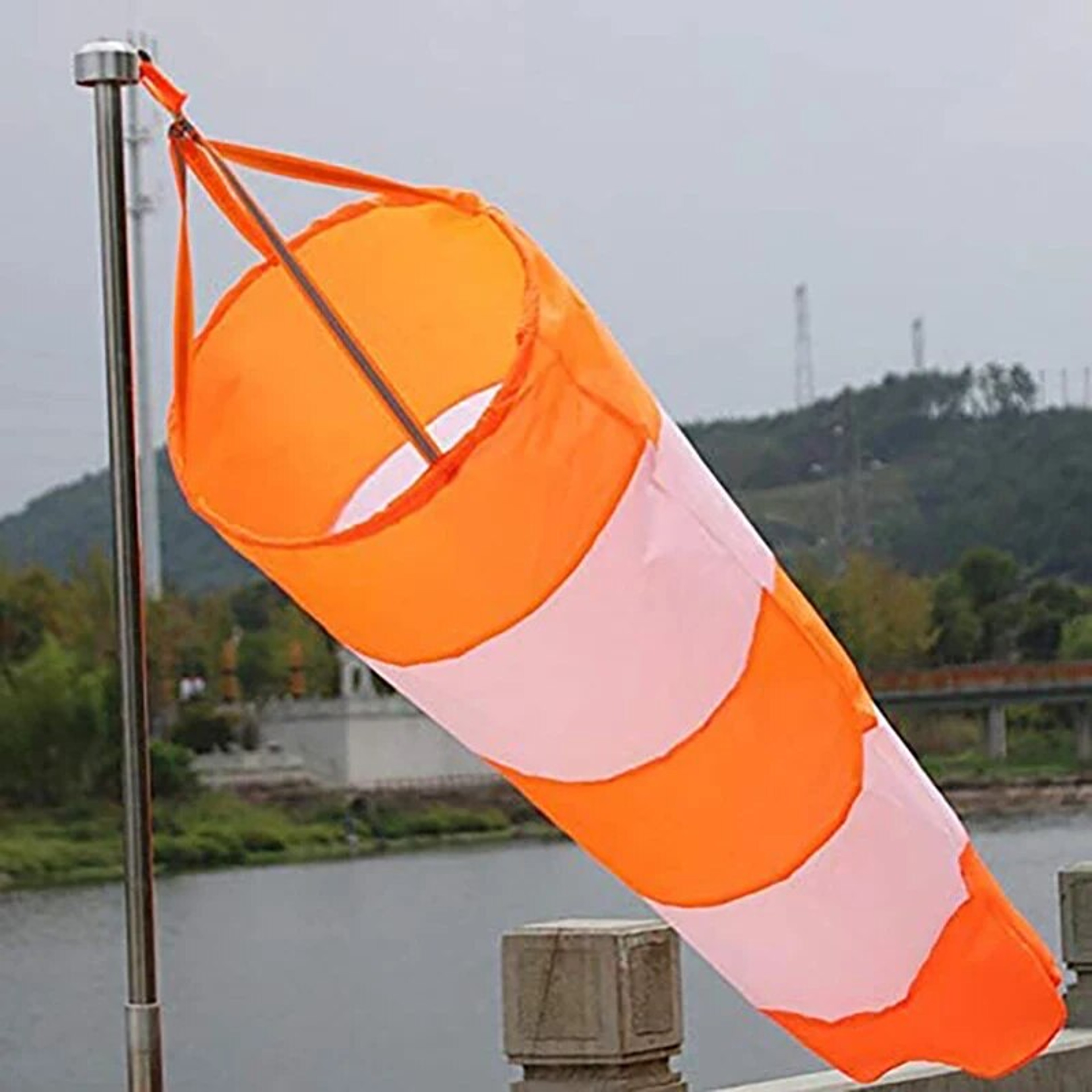 Reflective Windsock for Accurate Wind Measurement: Ideal for Airport, Aviation, Garden, Farm - 60/80/100cm – view 1