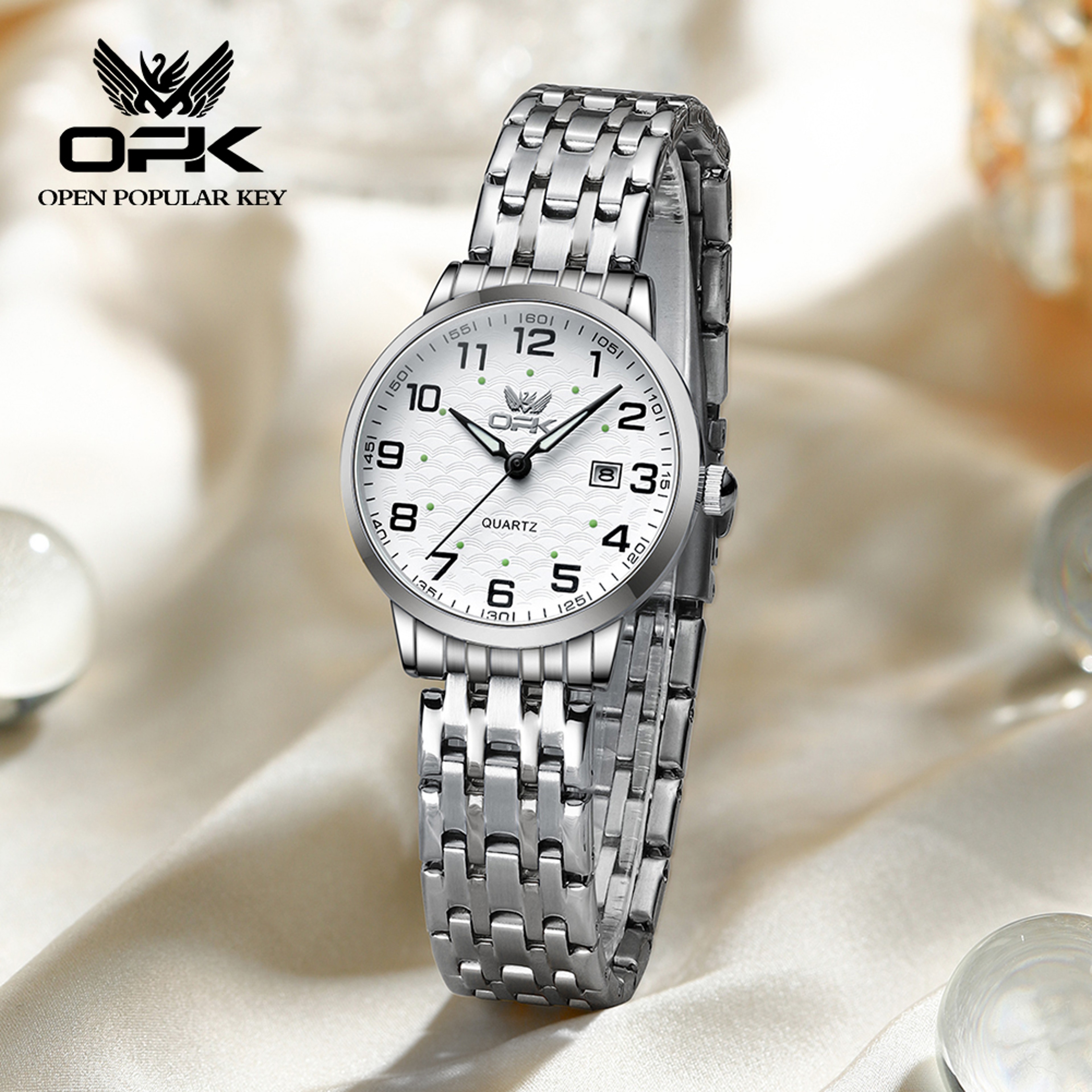 Womens Quartz Watch With Stainless Steel Watch Band  Date Display Waterproof Dress Watch 4