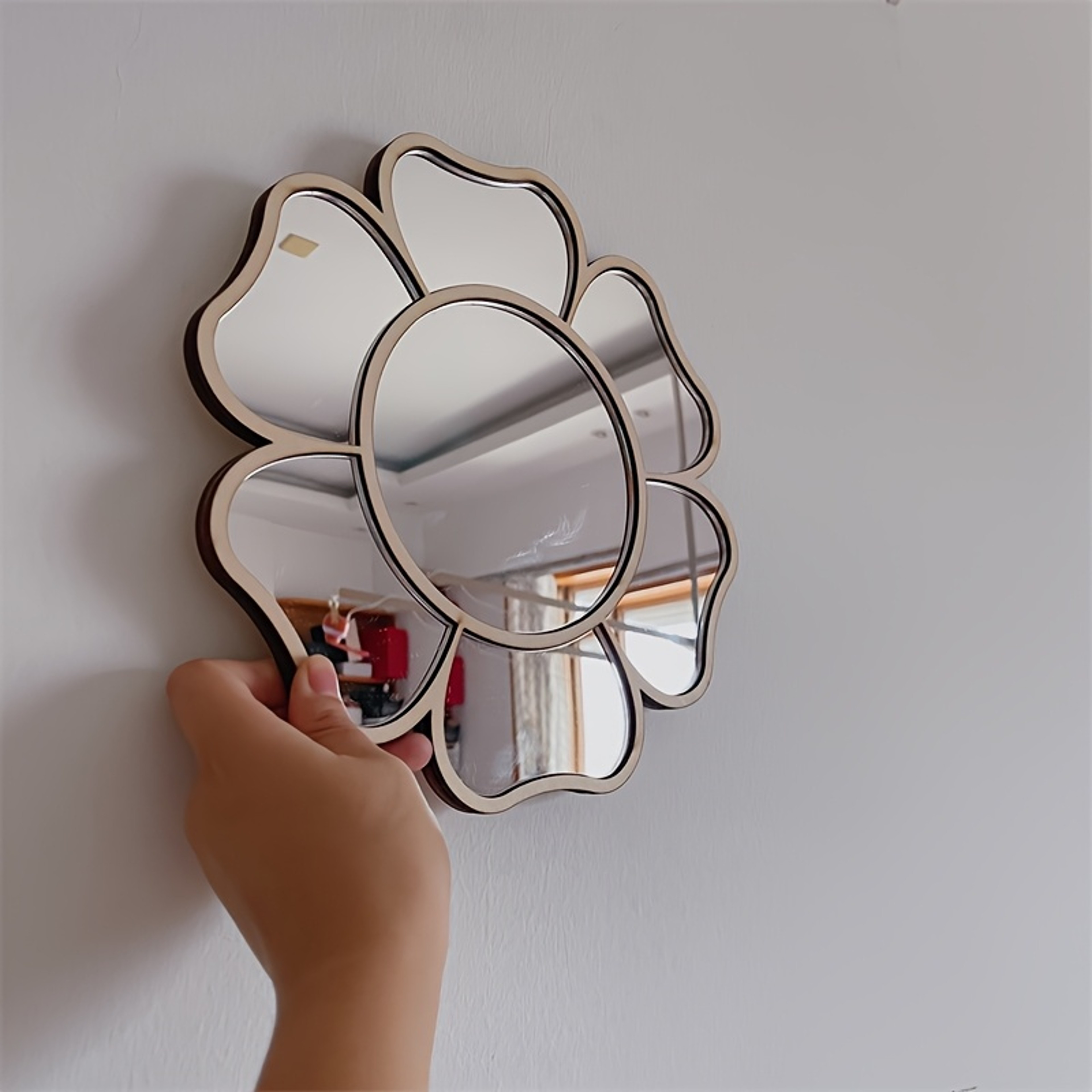 Nordic Daisy Wall Mirror Decorative Flower Mirror for Bedroom, Dorm & Girls Room, No-Drill Hanging – view 5