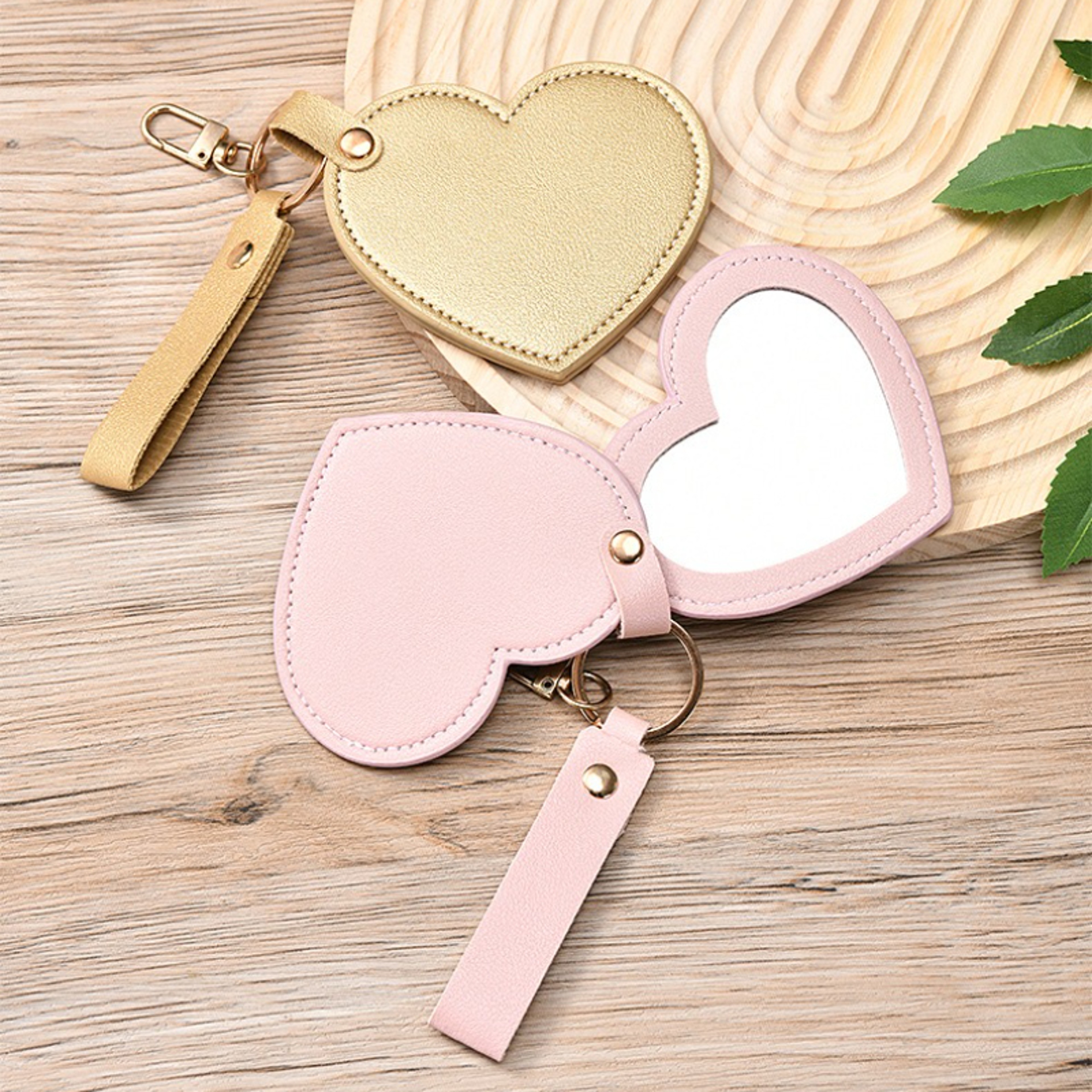 Heart Compact Mirror Keychain Portable Travel Makeup Mirror With PU Leather Case For Purse  Gifts 1