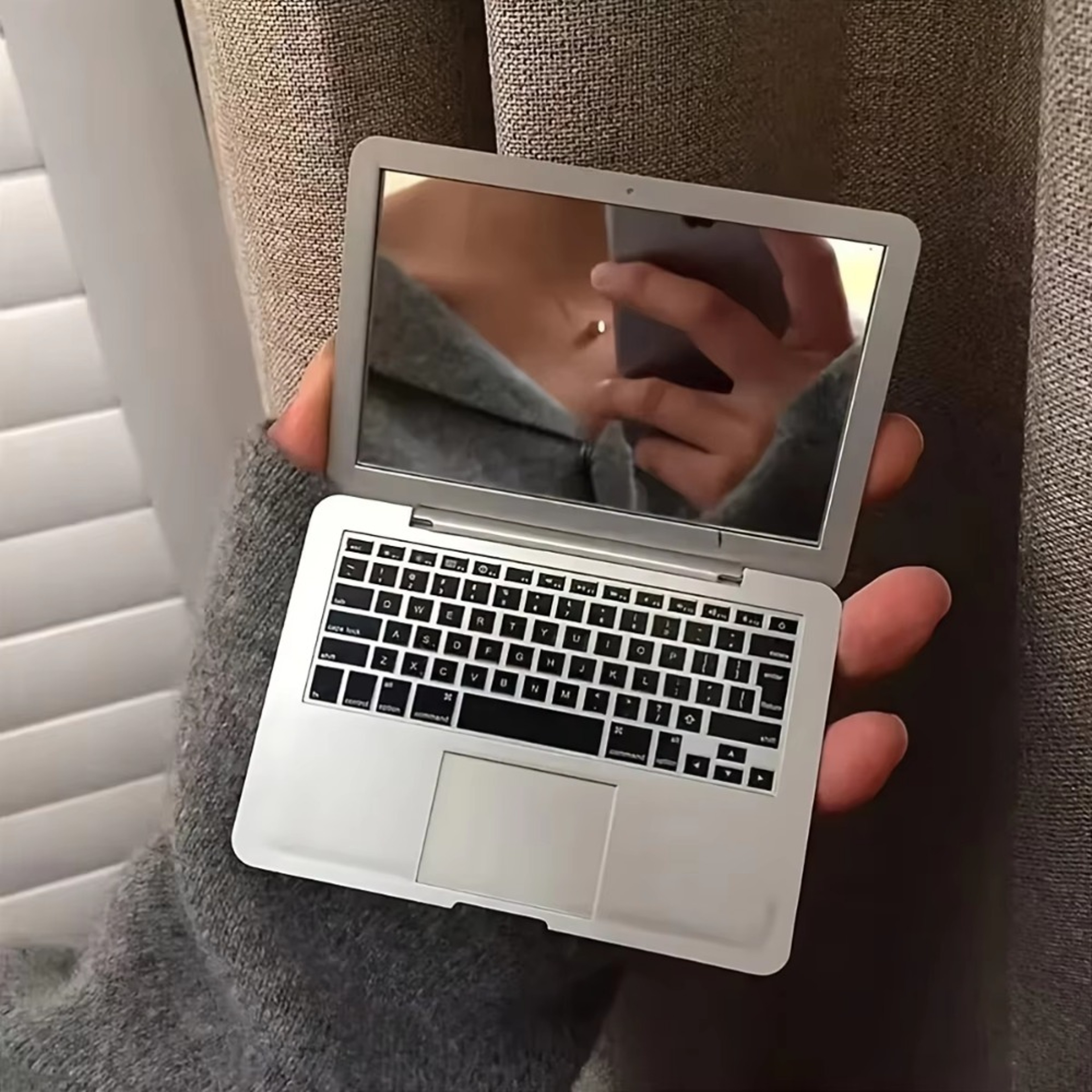 Mini Laptop Pocket Makeup Mirror Foldable Compact Mirror for Travel & Everyday Touch Ups – view 7