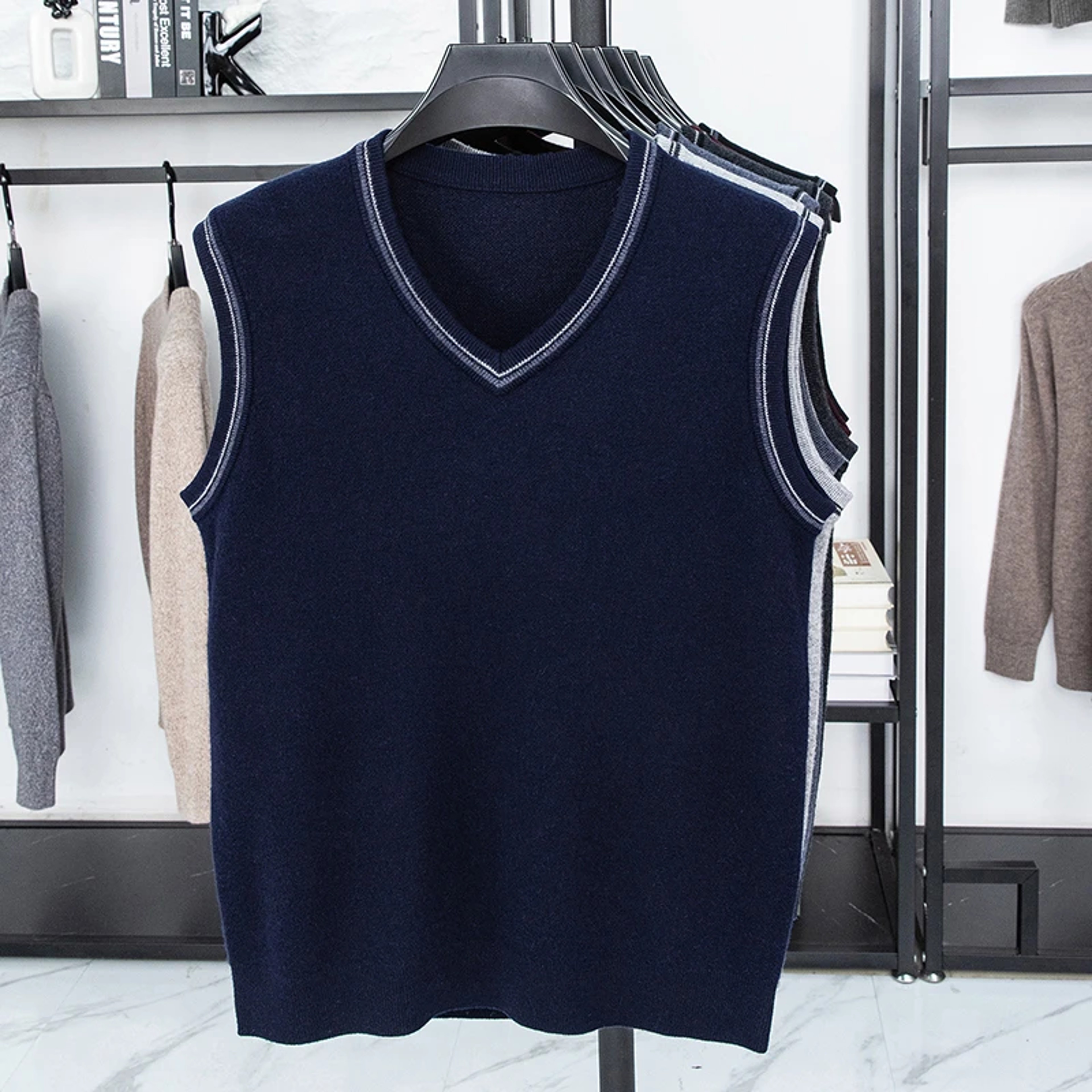 Classic Men's Sweater Vest Warm Casual Sleeveless Knitwear for Autumn Winter – view 6