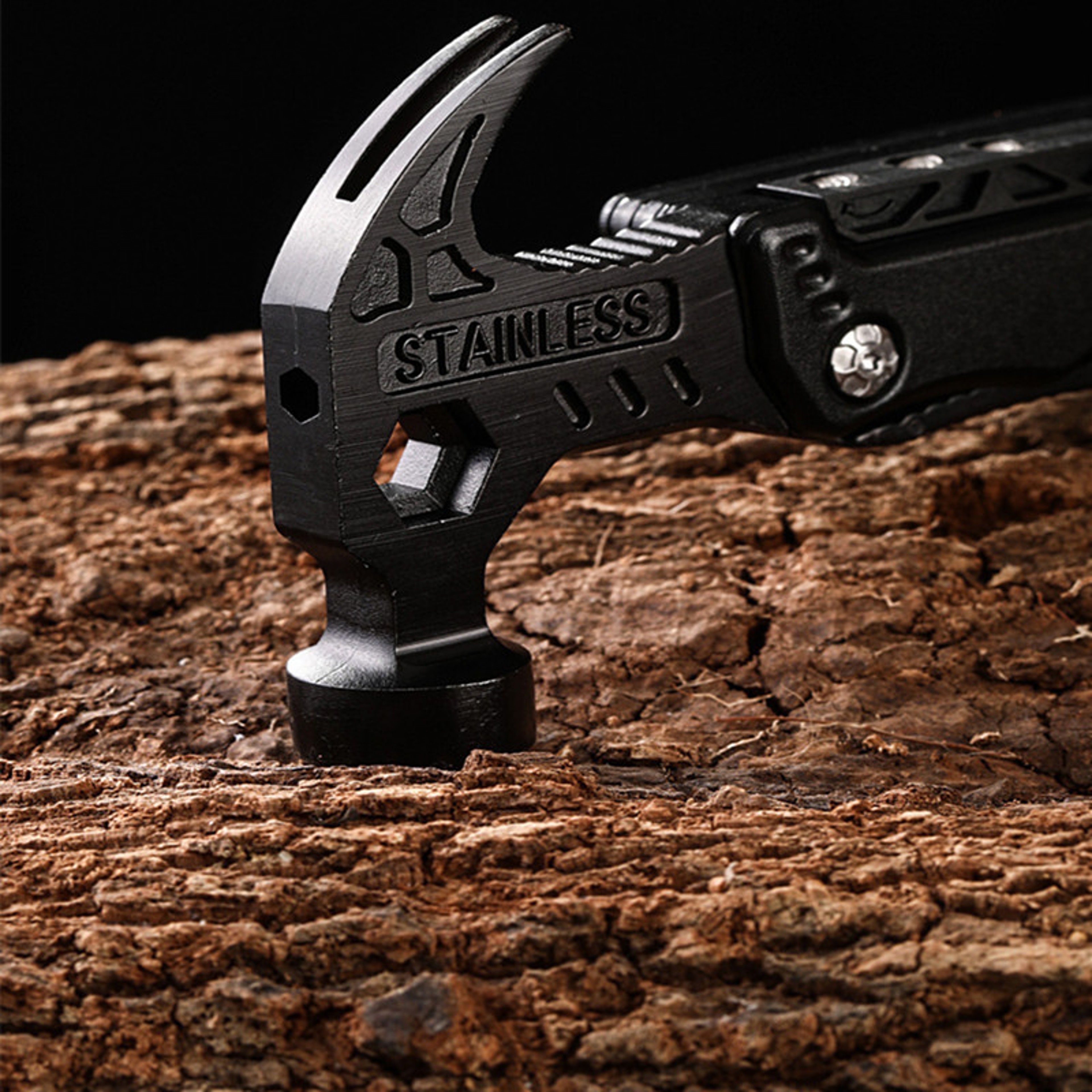 Multifunctional Hammer Folding Claw Camping Multitool And Car Escape Tool 3