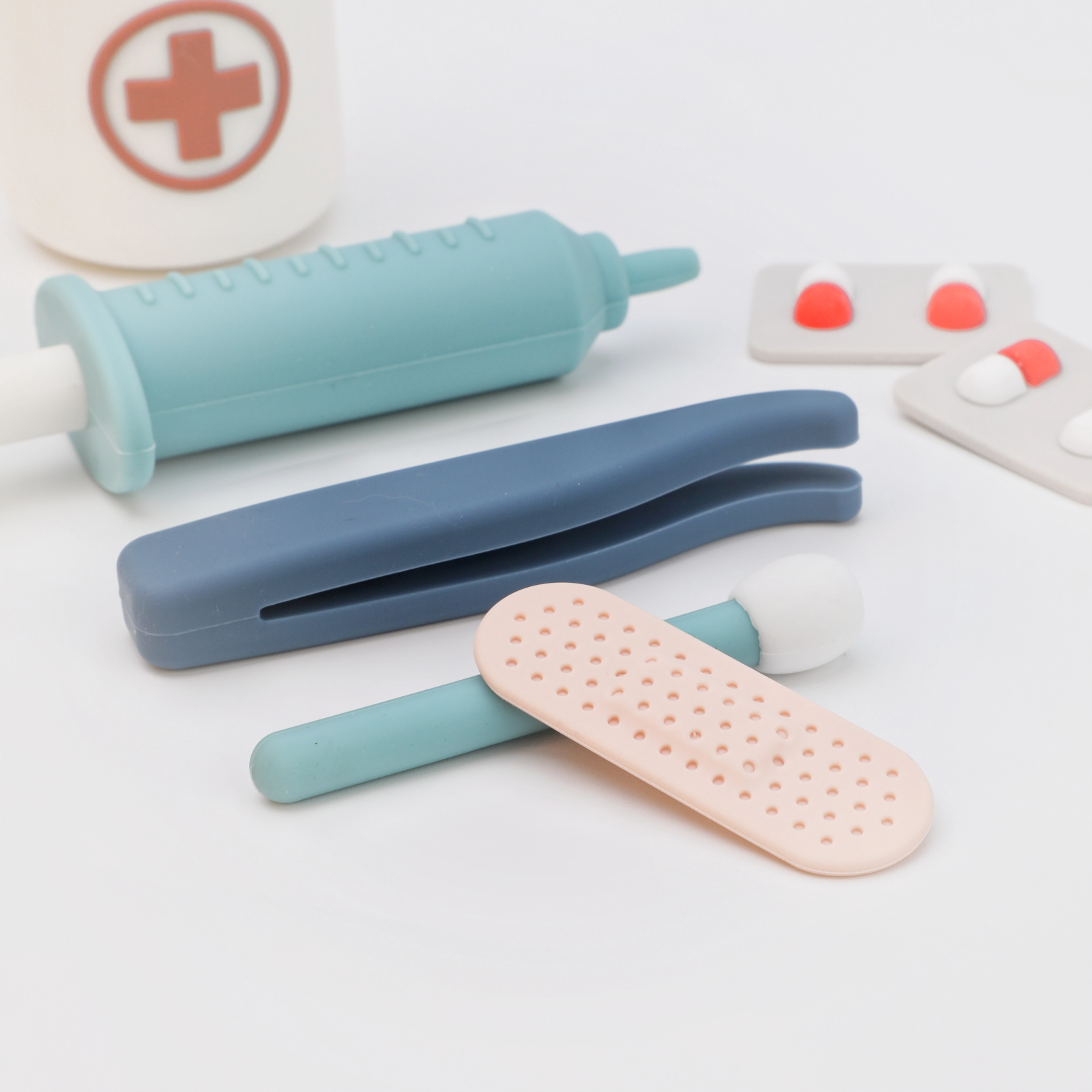 Kids Silicone Doctor Toy Set Montessori Pretend Play Medical Kit – view 5