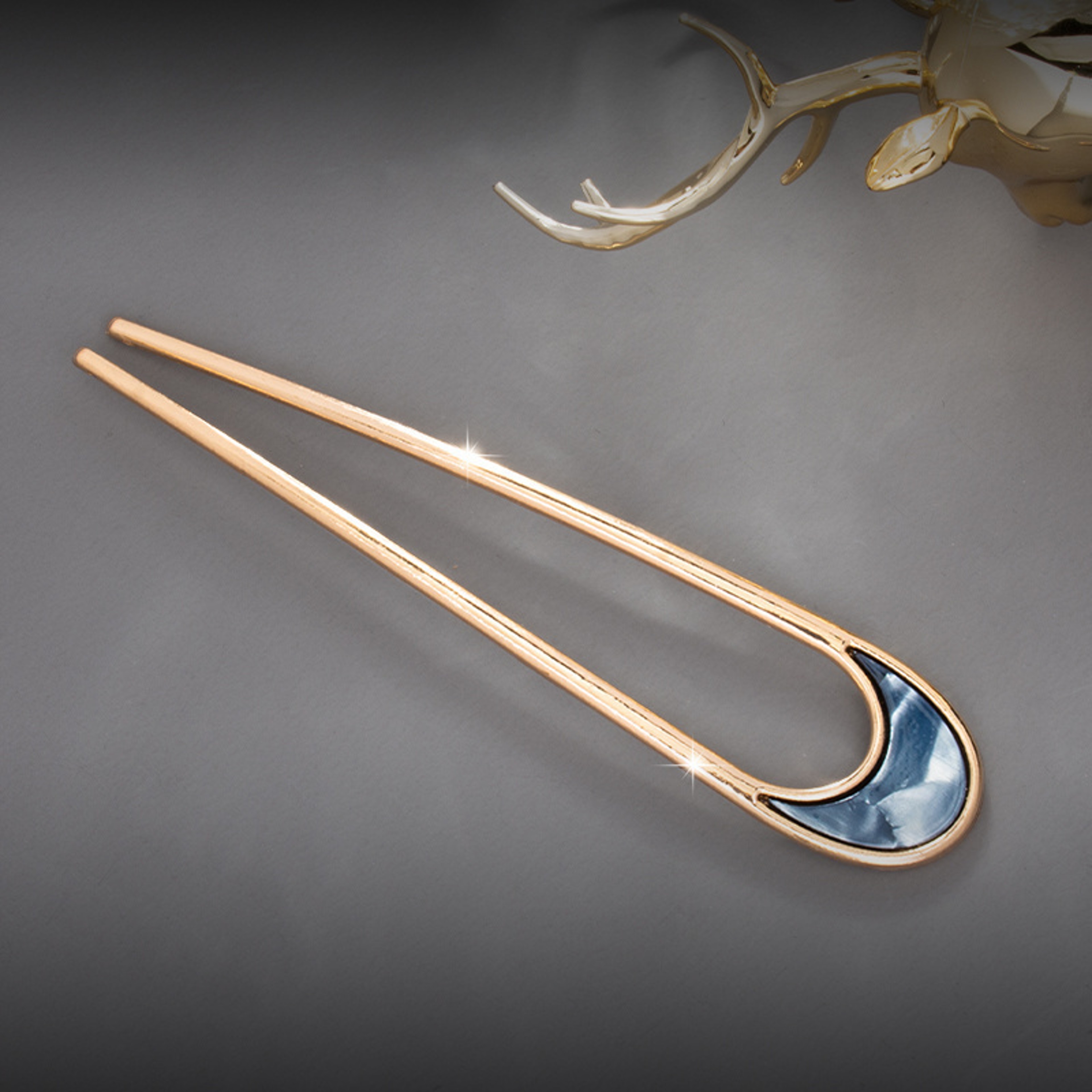 Elegant U Shape Hair Stick With Shell Enamel Geometric Design 0