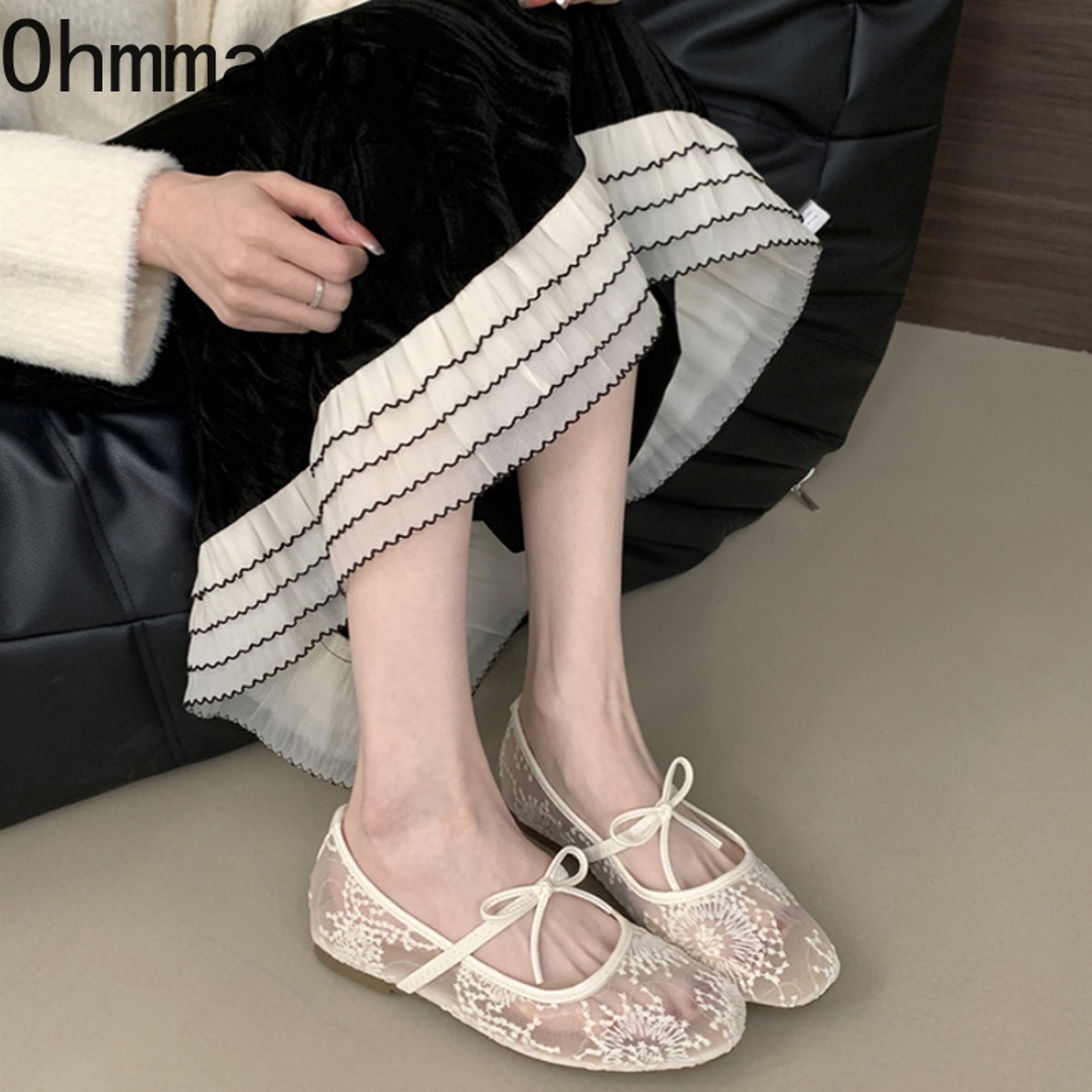 Womens Lace Mary Jane Flats With Butterfly Bow And Soft Rubber Sole 2