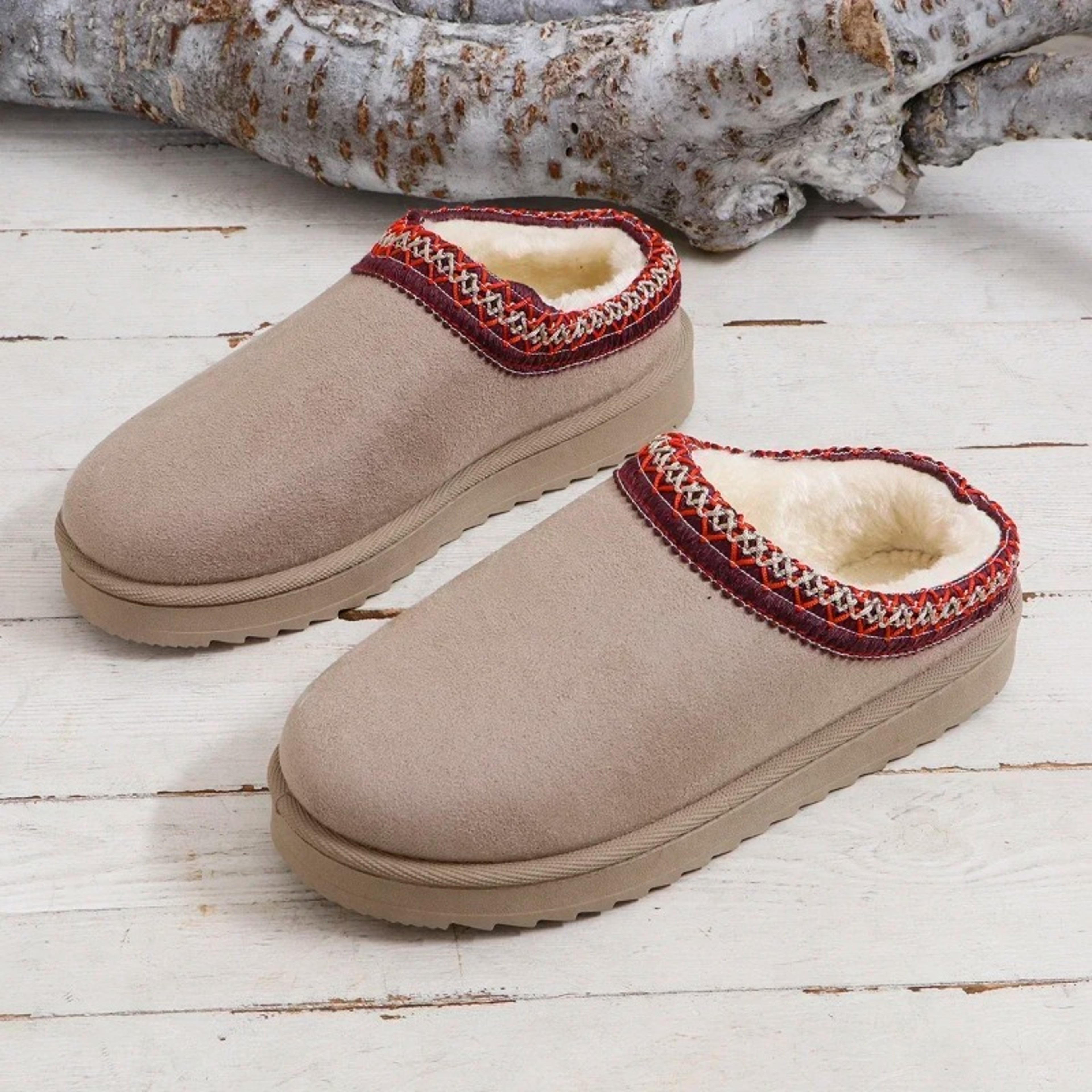 Womens Winter Ankle Snow Boots With Plush Lining And Faux Suede Upper 4