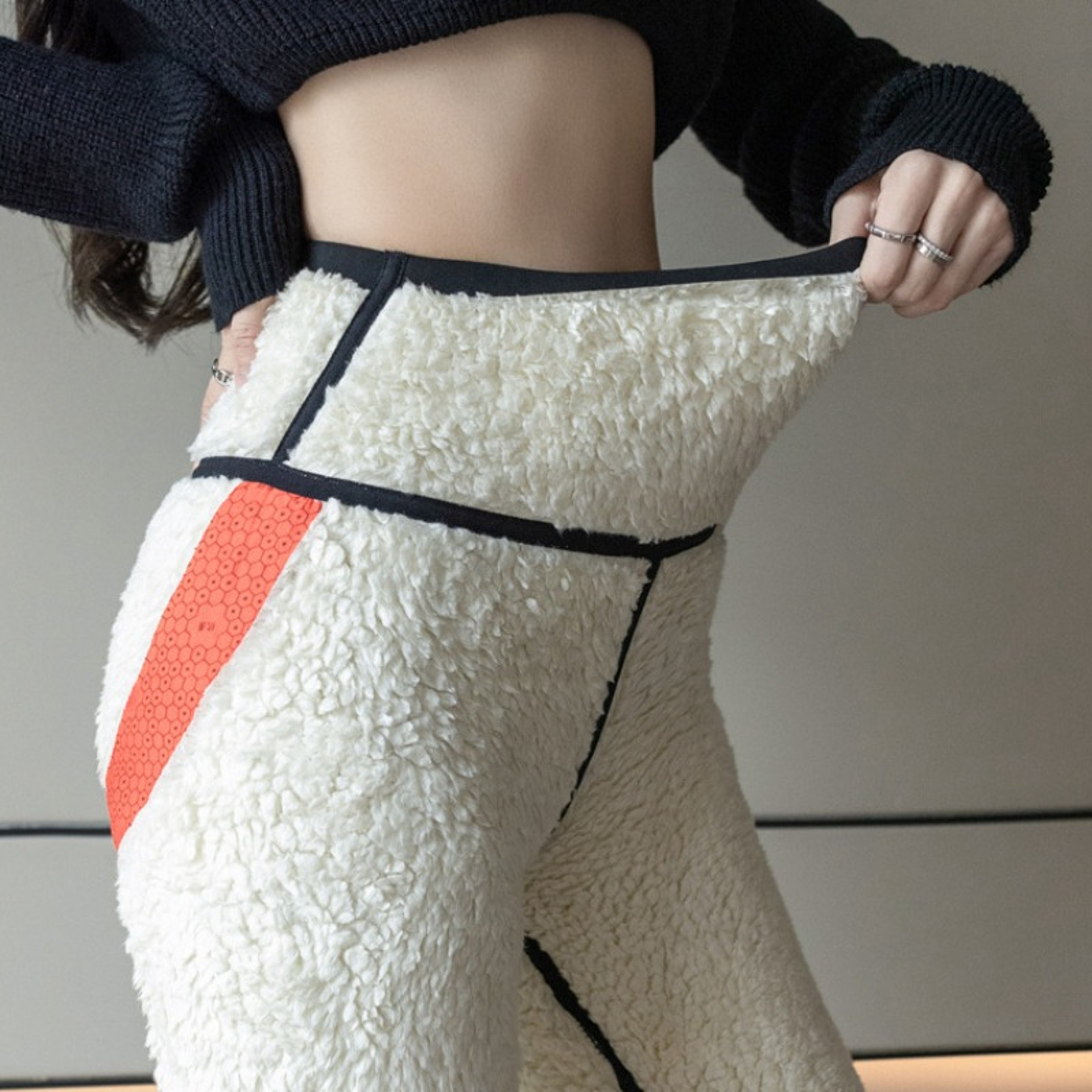 Women's Ultra-Thick Plush Winter Leggings with Stretch Fit – view 2