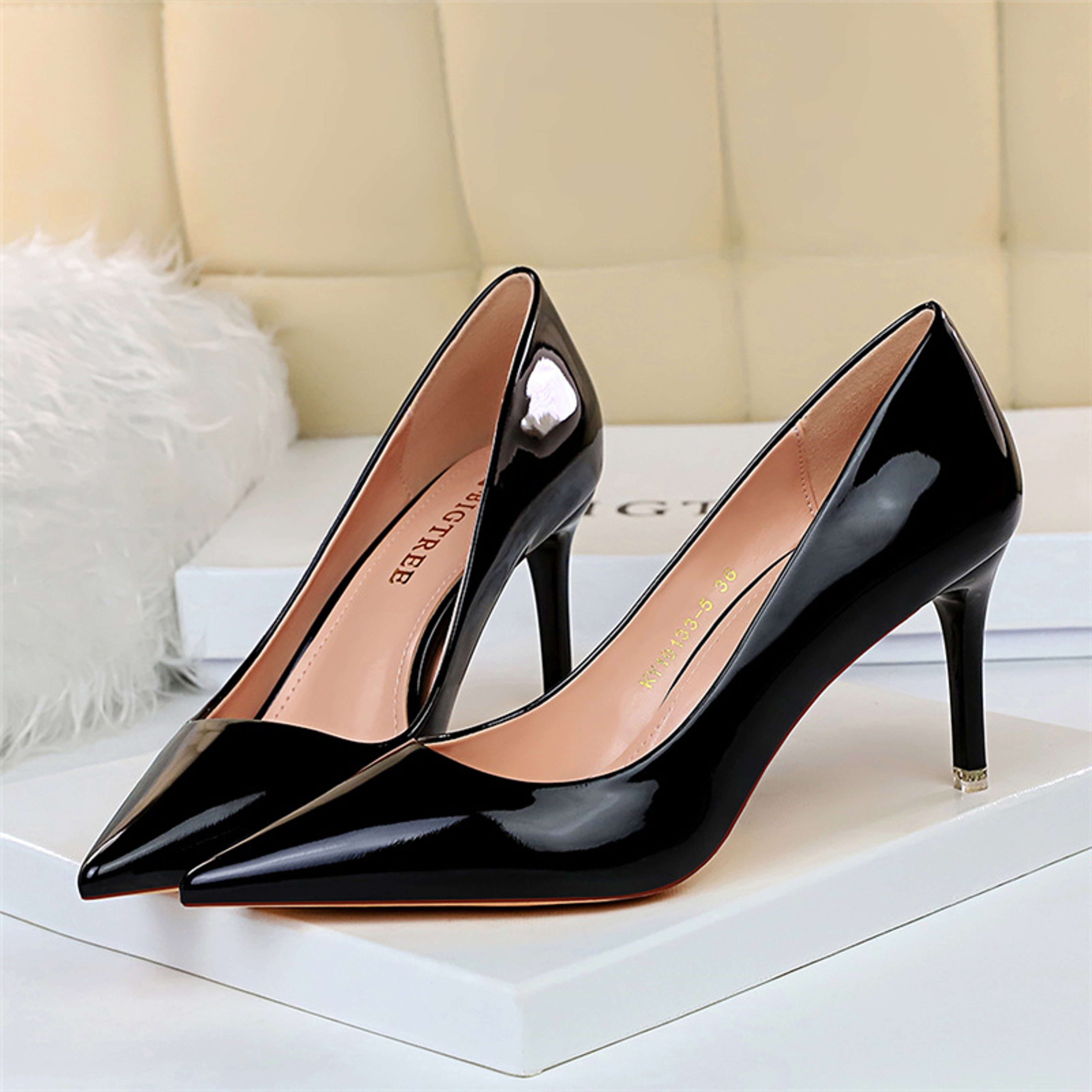 Womens Pointed Toe Patent Leather Pumps With Stiletto Heels 10