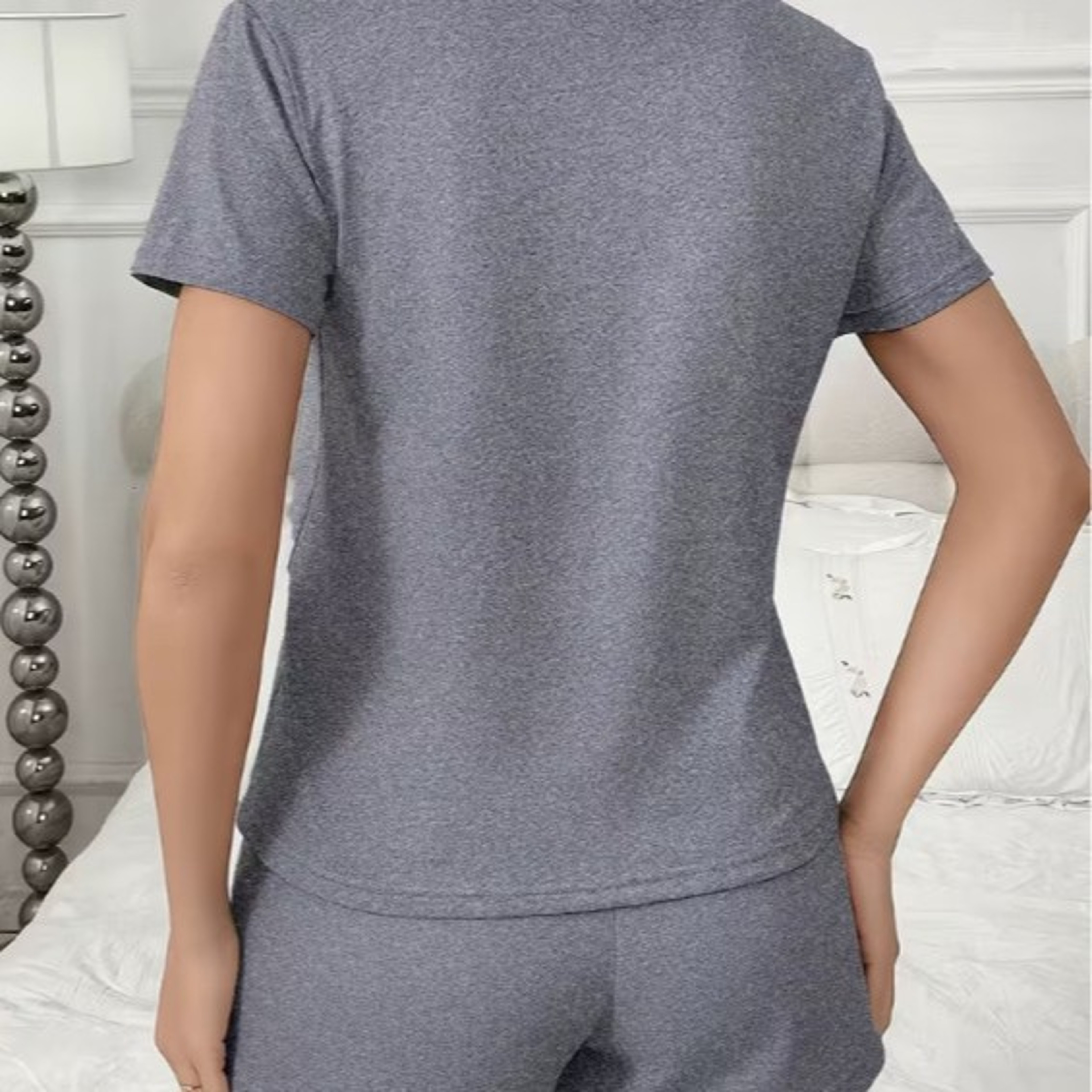 Women's Smile Face Print Pajama Set with Short Sleeve Top and Shorts – view 5