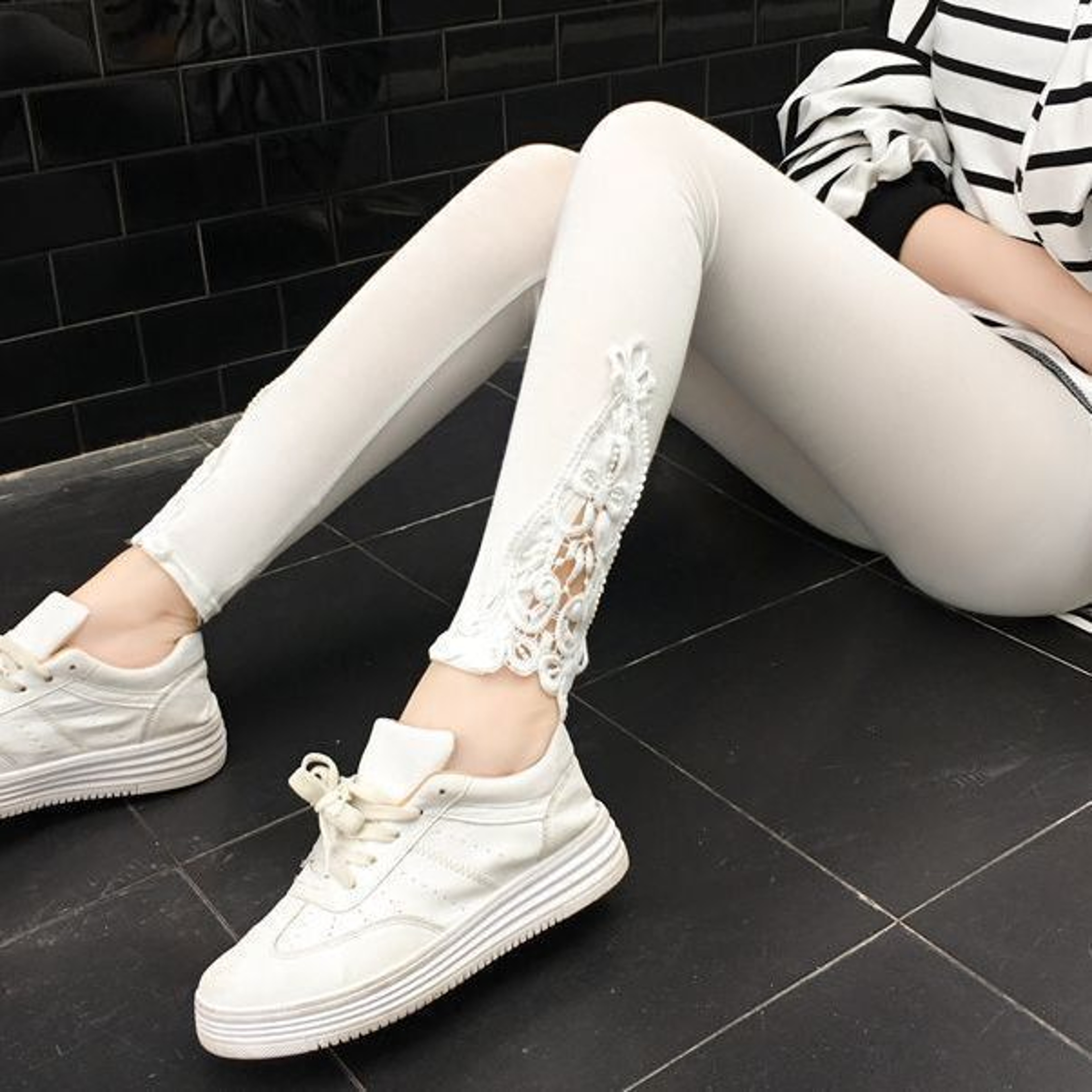 Womens HighWaisted Lace Detail Skinny Leggings With Stretch Fabric 6