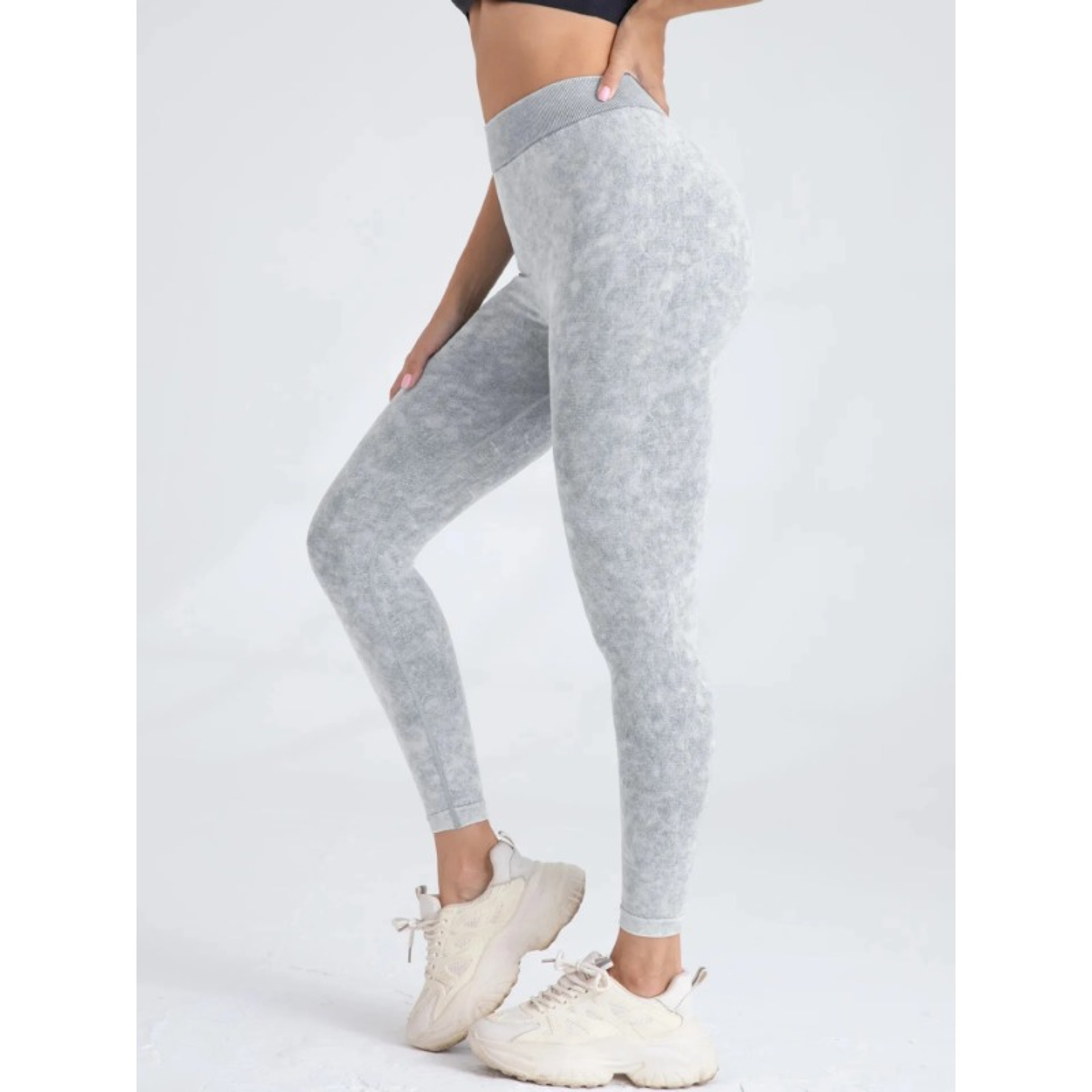 Womens Seamless High Waist VBack Booty Lifting Yoga Leggings 2