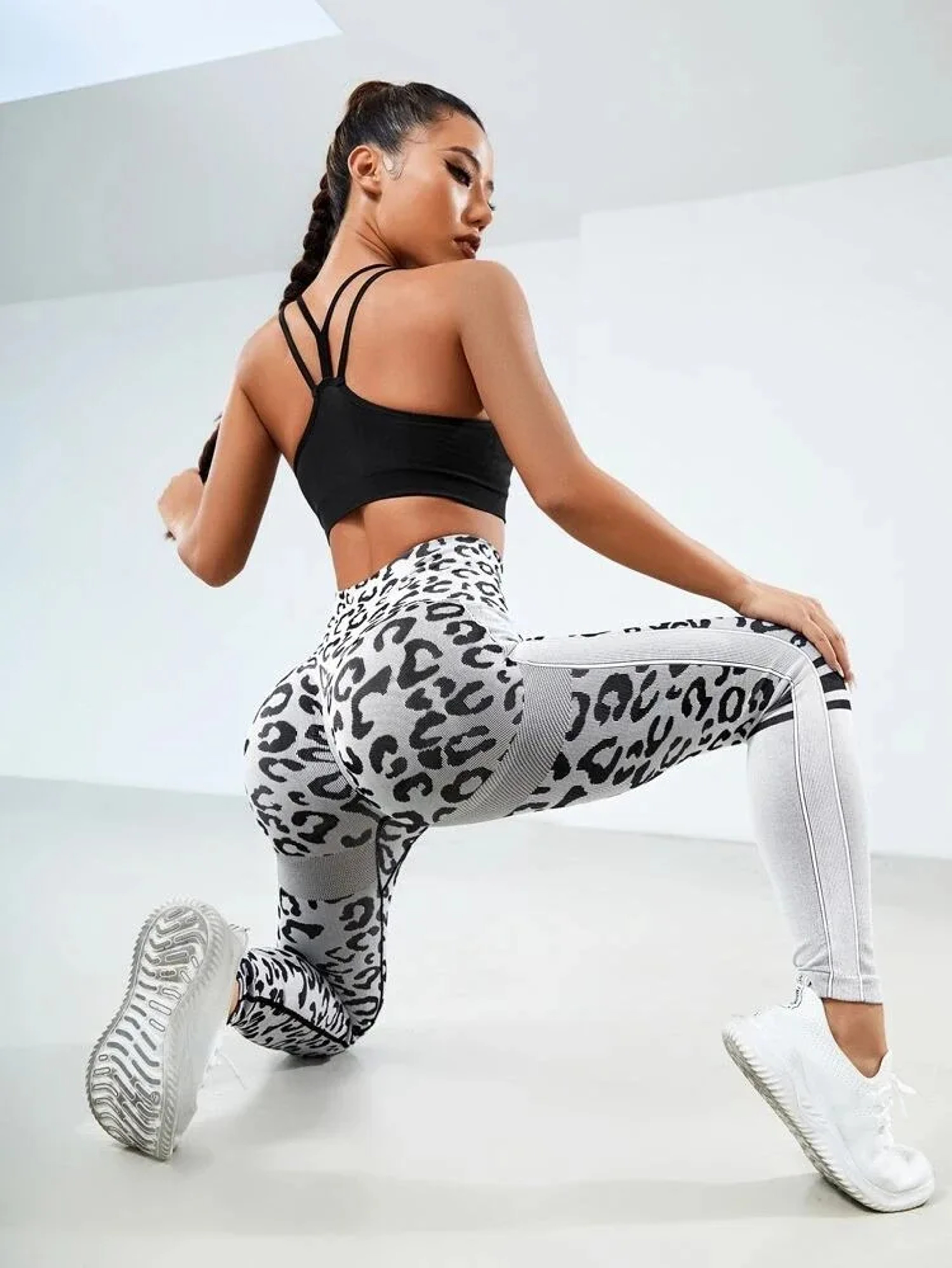 High Waist Seamless Leopard Leggings For Women With Booty Lifting Design 0
