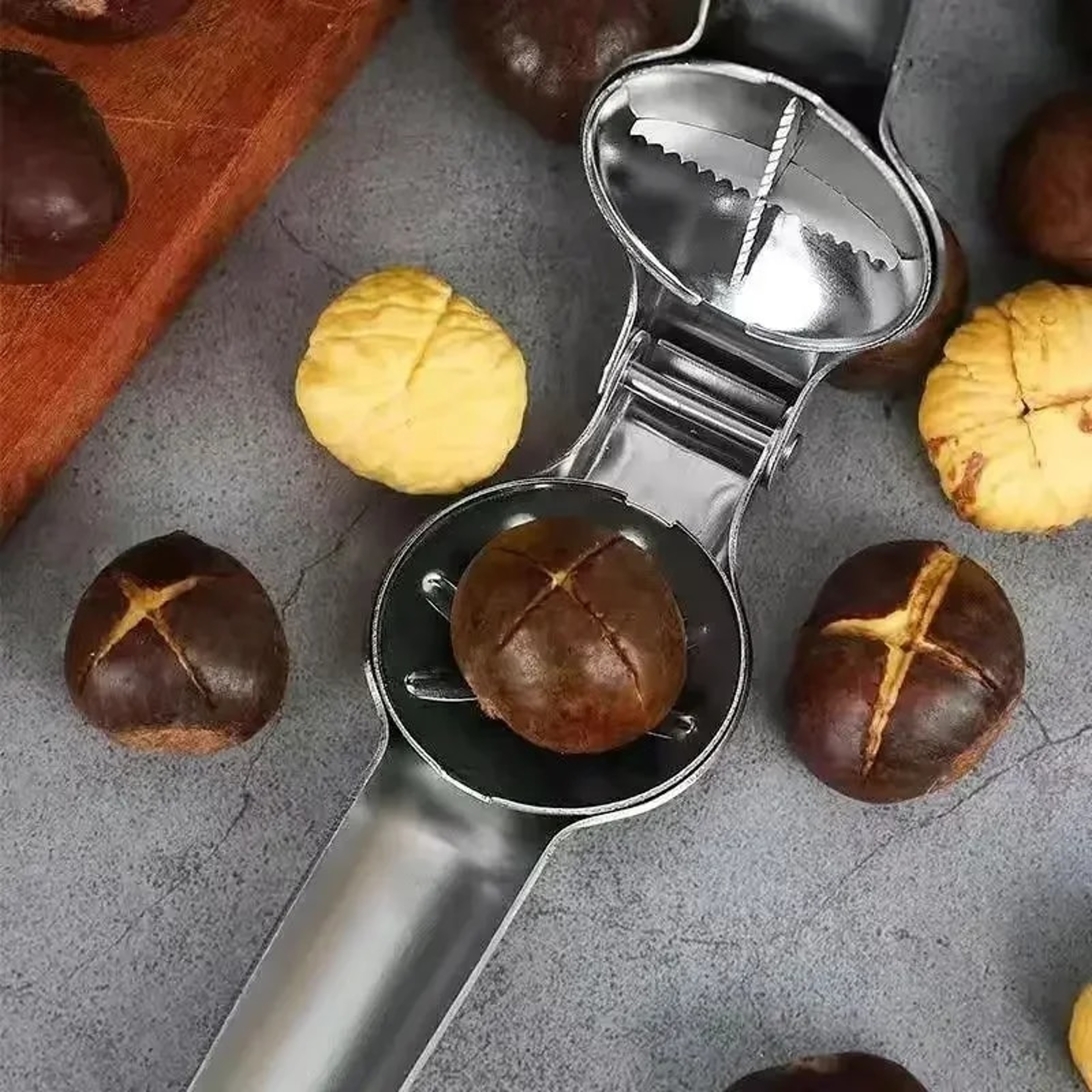 Household Chestnut Opener: Convenient Peeling Machine for Removing Chestnut Shells – view 1
